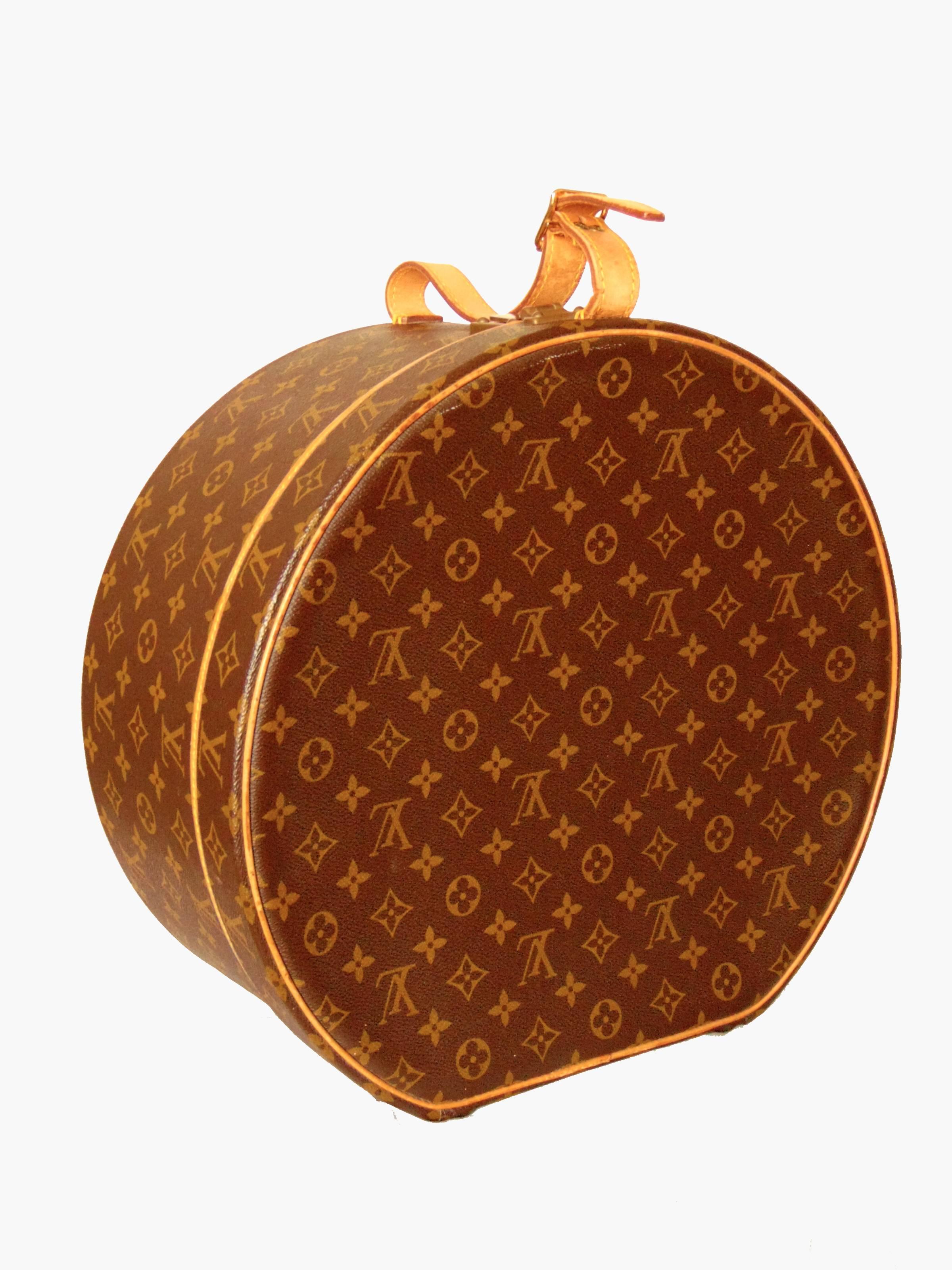 louis vuitton hat bag