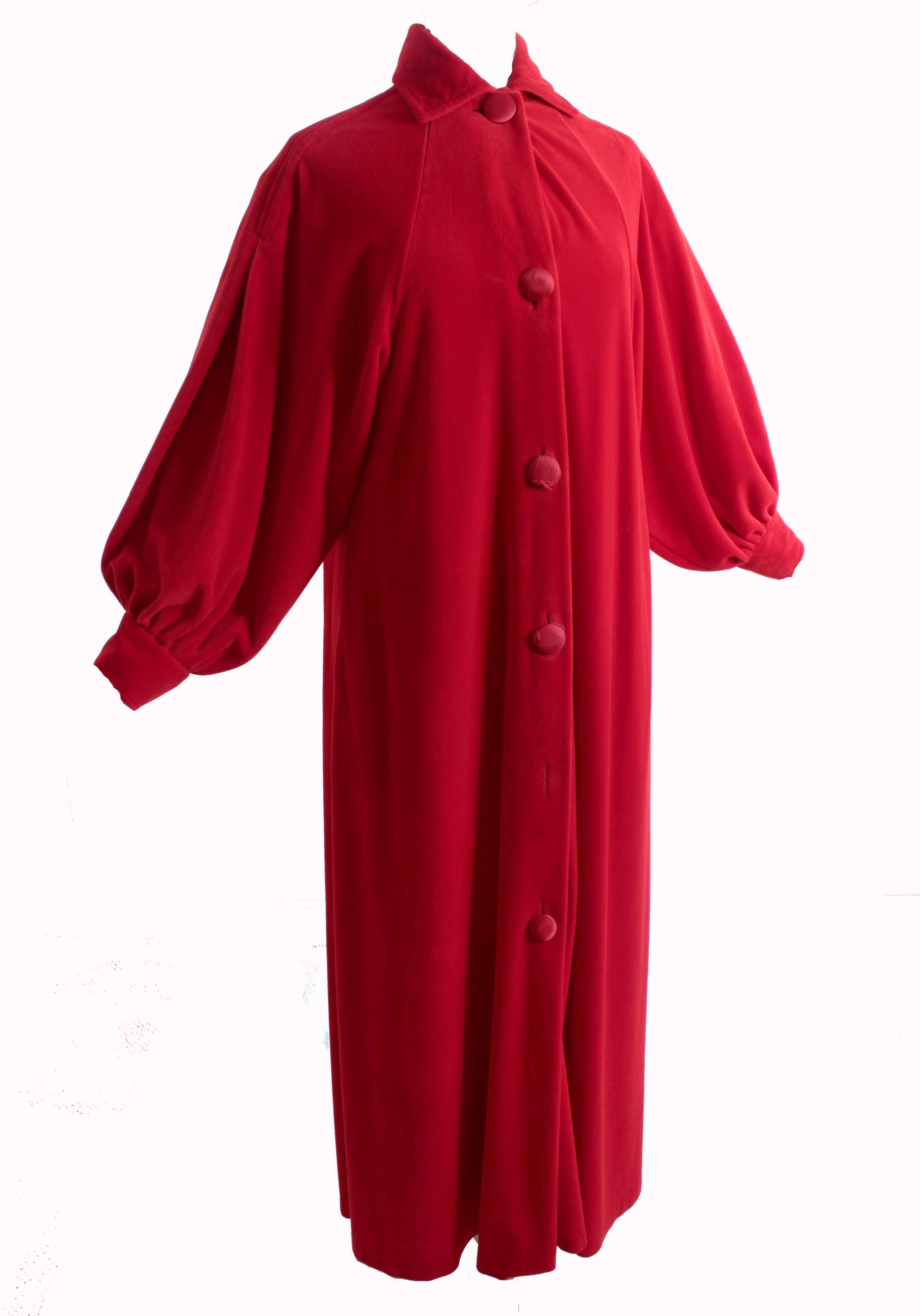 Rare Pierre Cardin Red Robe with Dolmen Sleeves House Coat Loungewear 60s M 1