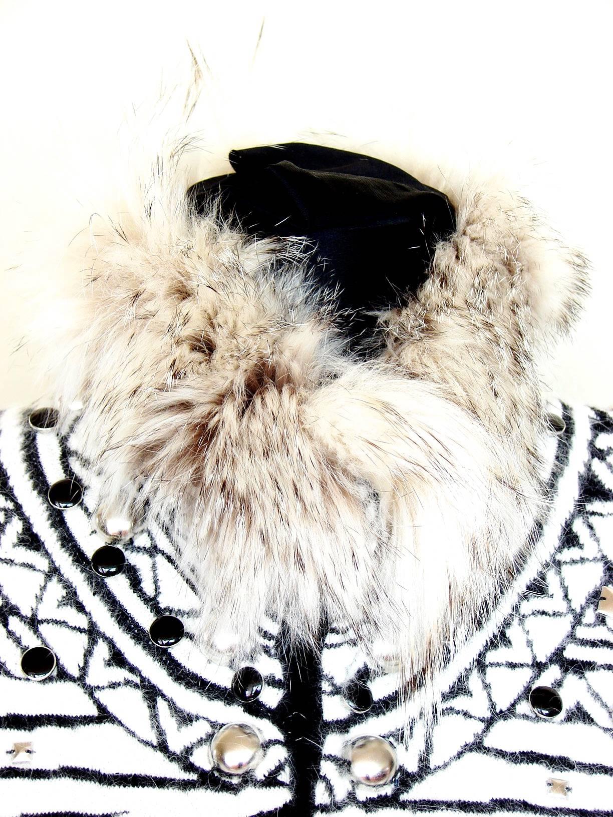 Emilio Pucci Embellished Cape with Badger Fur Collar Angora Wool Intarsia M  3