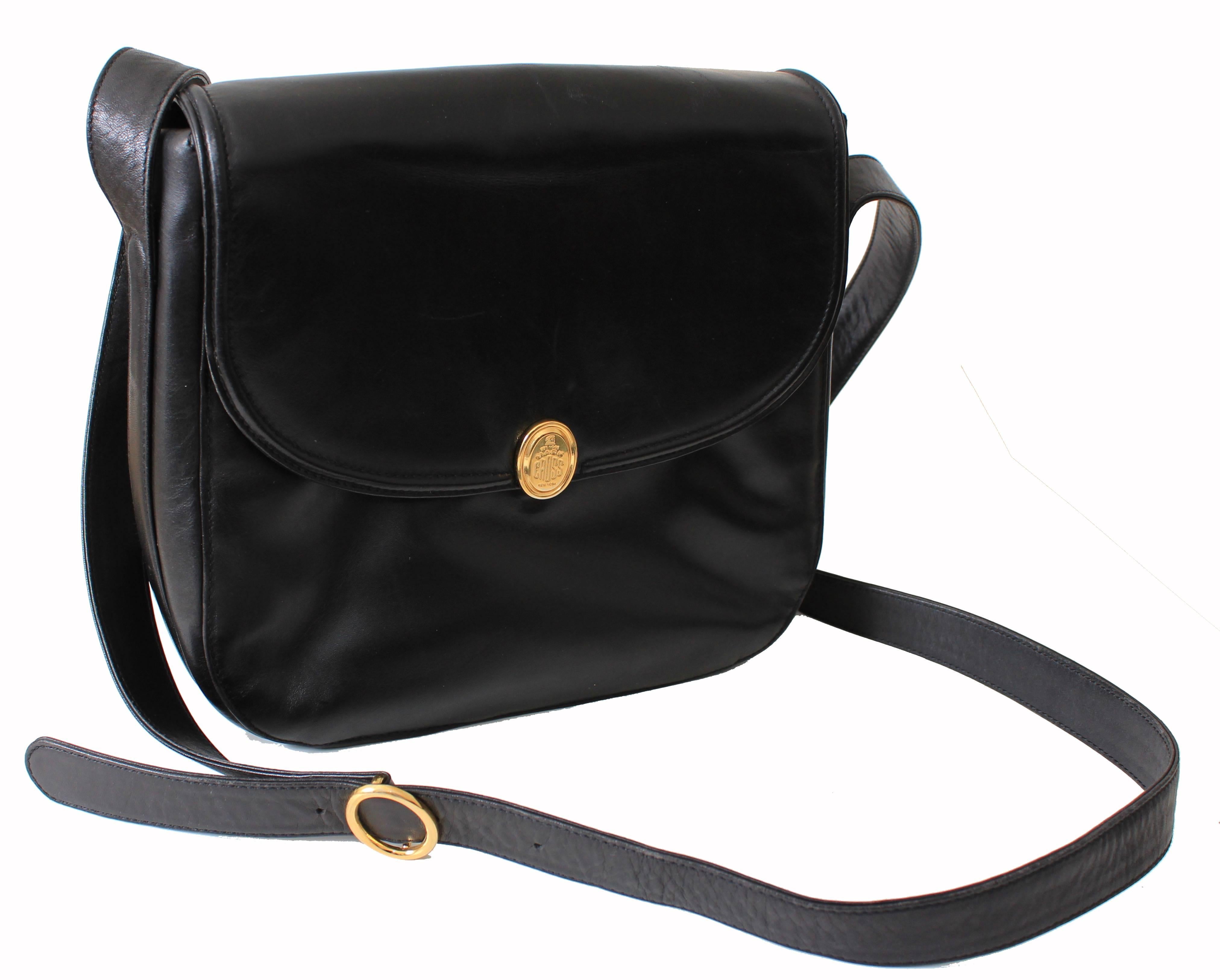 Mark Cross Messenger Bag Cross Body Black Calfskin Leather Made in Italy In Good Condition In Port Saint Lucie, FL