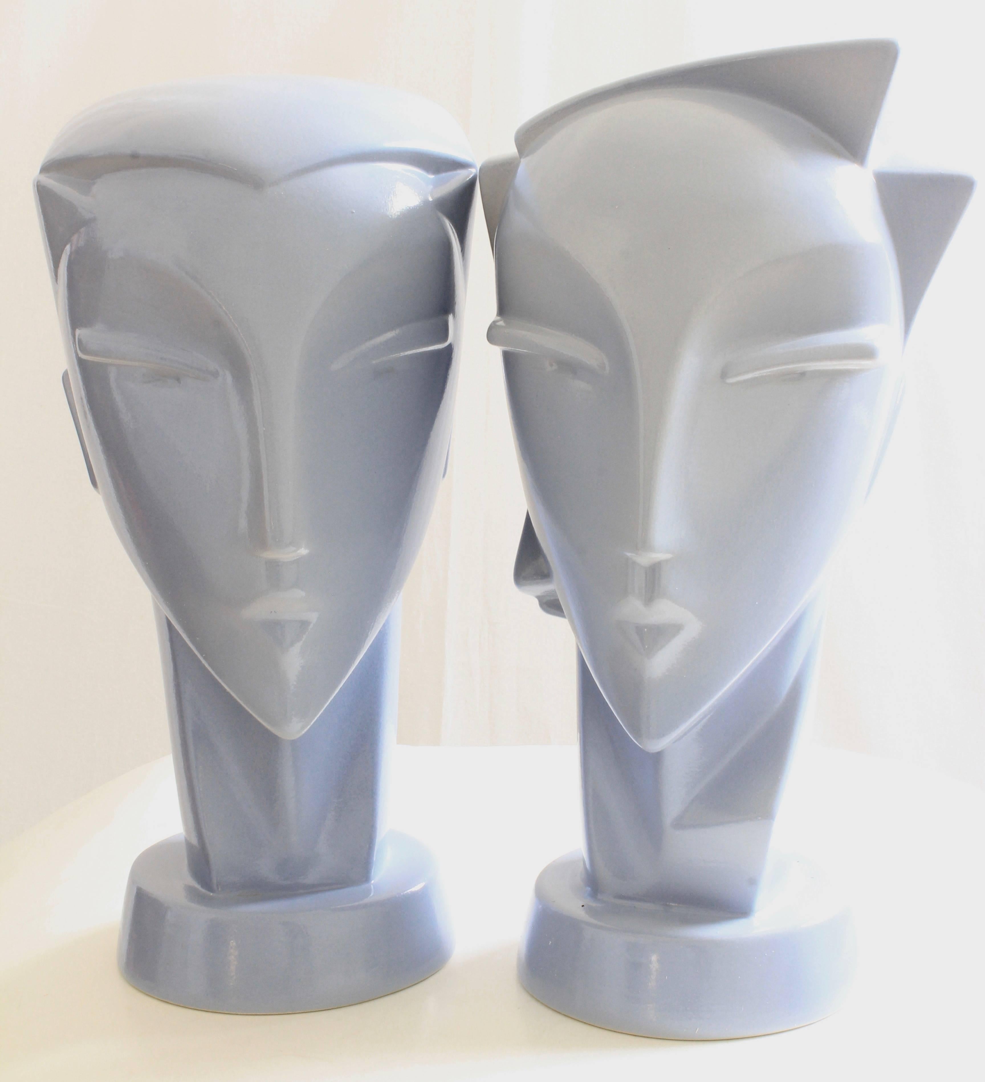Art Deco Fashion Sculptures Set of 2 Modernist Heads Lindsey B Style Retro 80s  In Good Condition In Port Saint Lucie, FL