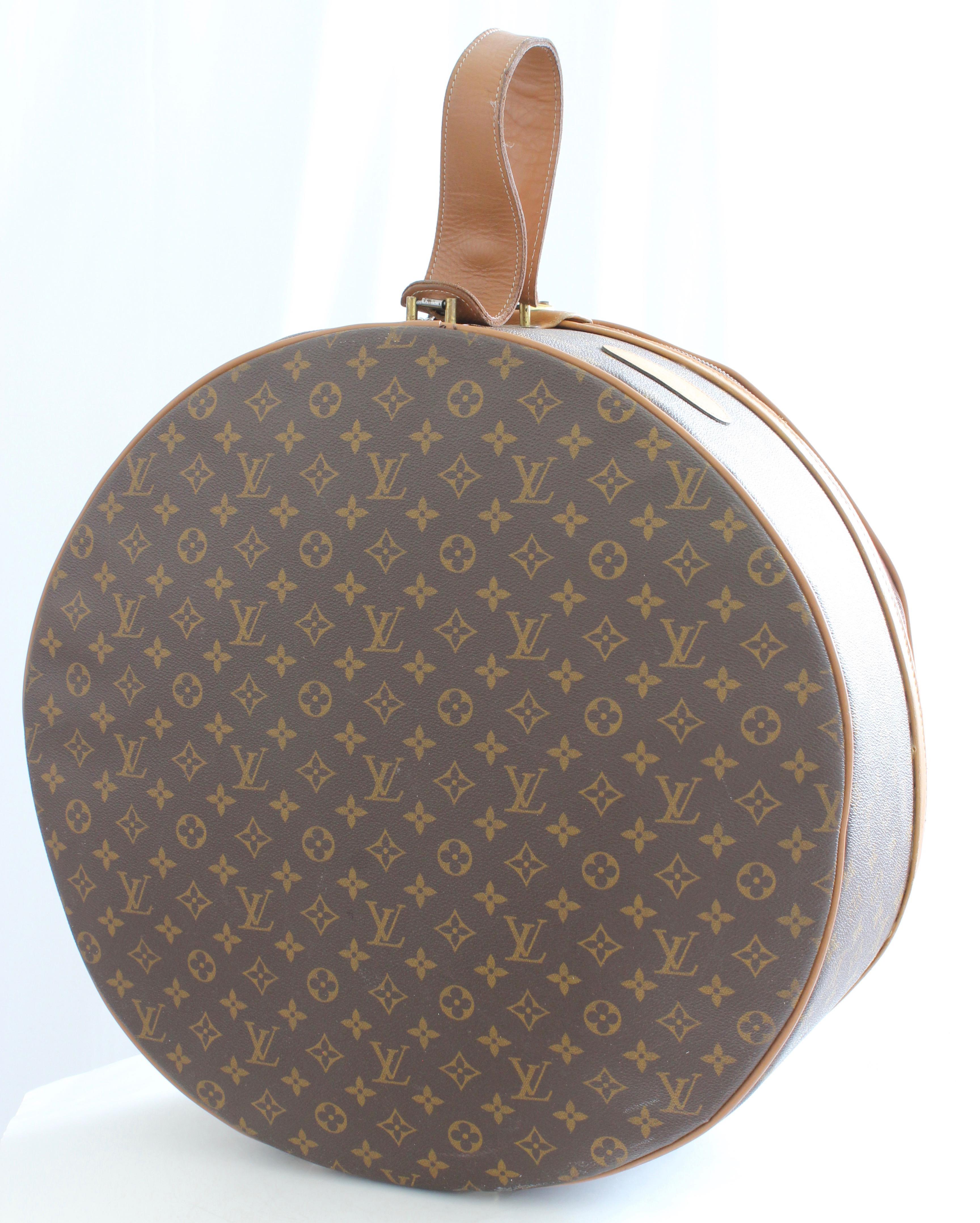 Louis Vuitton The French Company Boite Chapeaux Round Hat Box 50cm Travel Bag  In Good Condition In Port Saint Lucie, FL