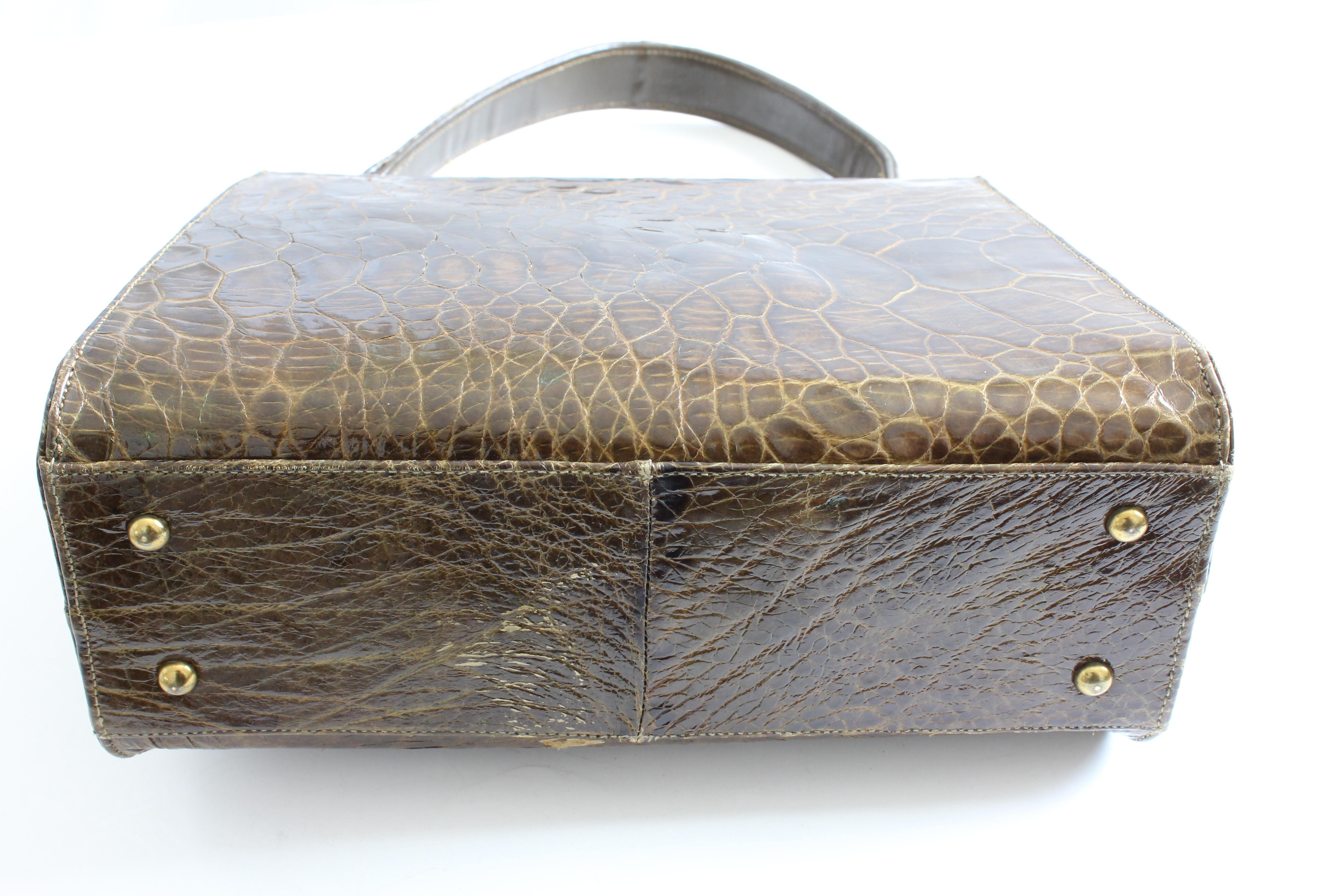 Women's Bellestone Top Handle Alligator Bag with Mirror and Coin Purse, 1950s