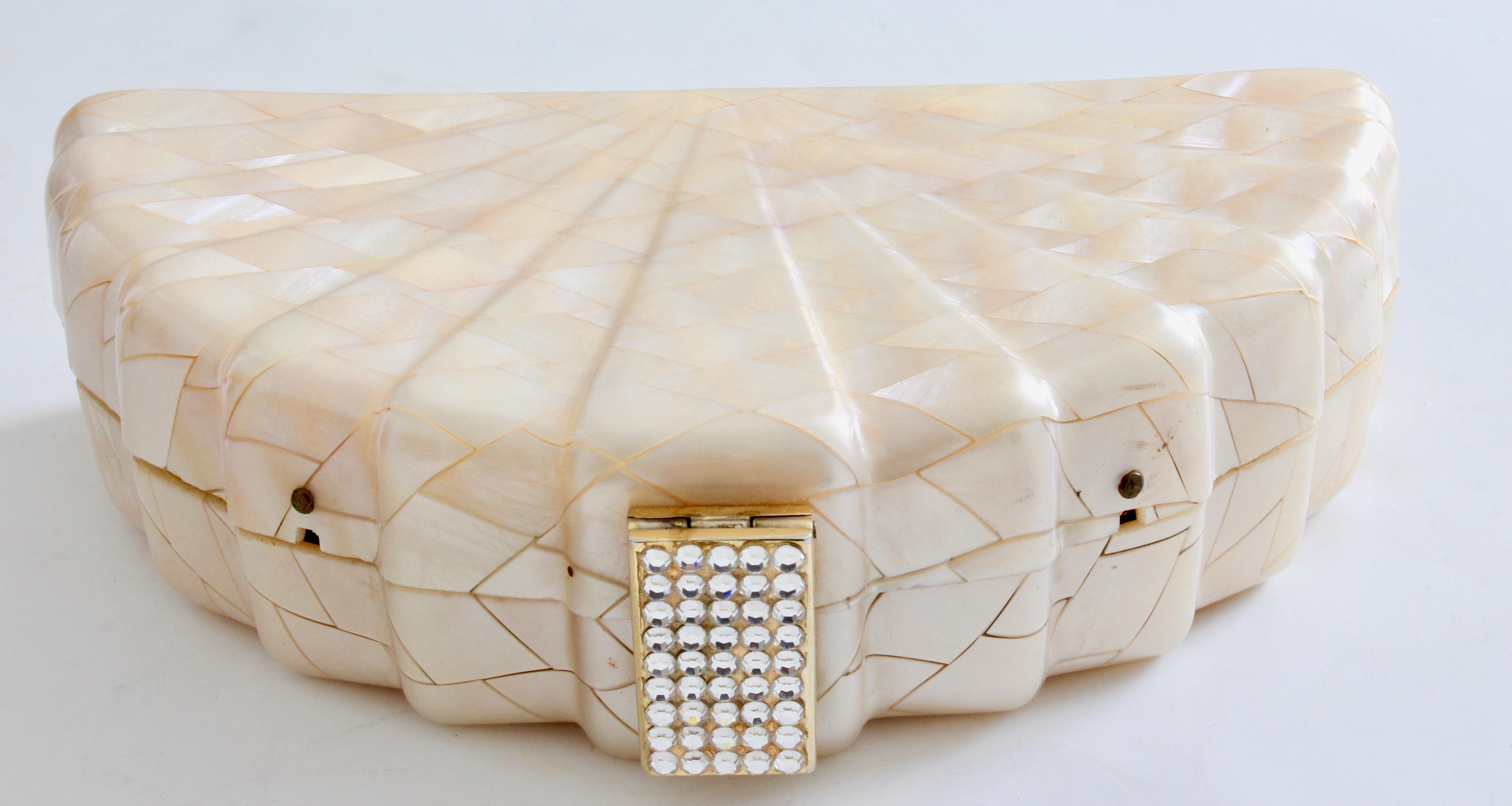Rare Saks Fifth Avenue Mosaic Clutch Evening Bag with Rhinestone Accents  1960s In Good Condition For Sale In Port Saint Lucie, FL