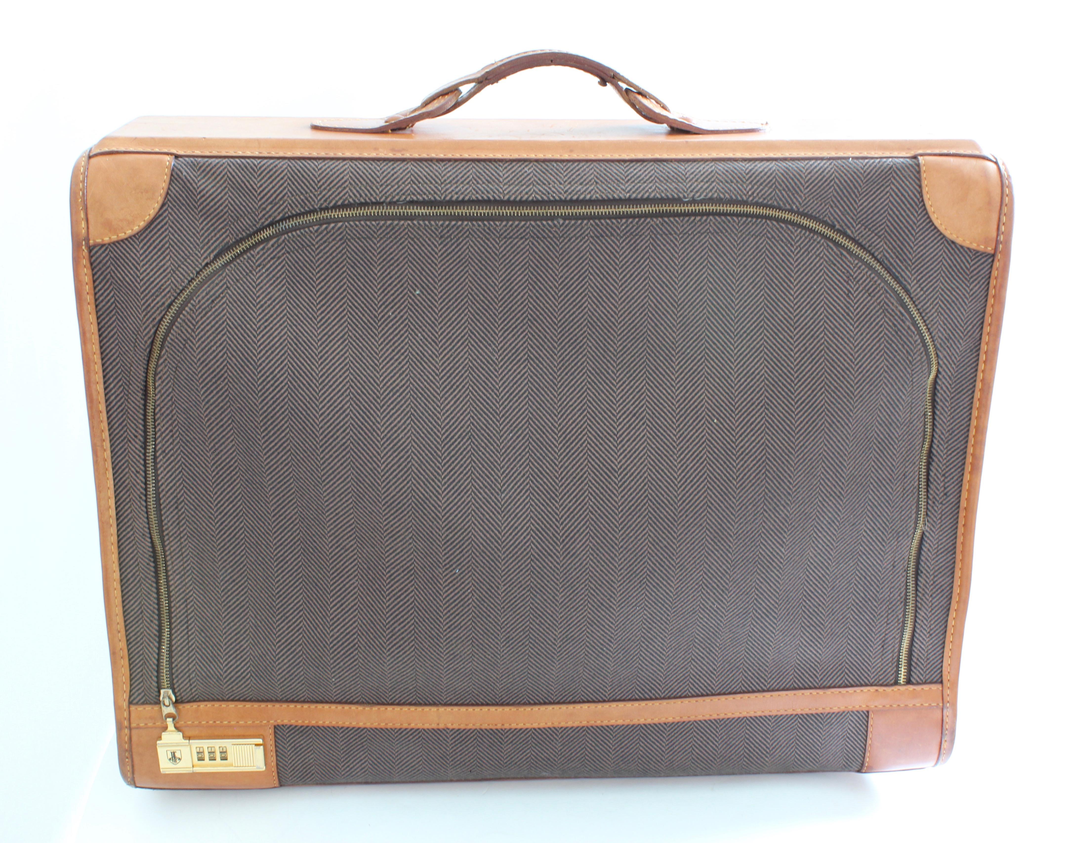 Here's a hard to find vintage suitcase by The French Luggage Company, manufacturers of high-end luxury travel bags (they were even selected to manufacture bags for Louis Vuitton under special license from the early 70s through the early 90s).  Made