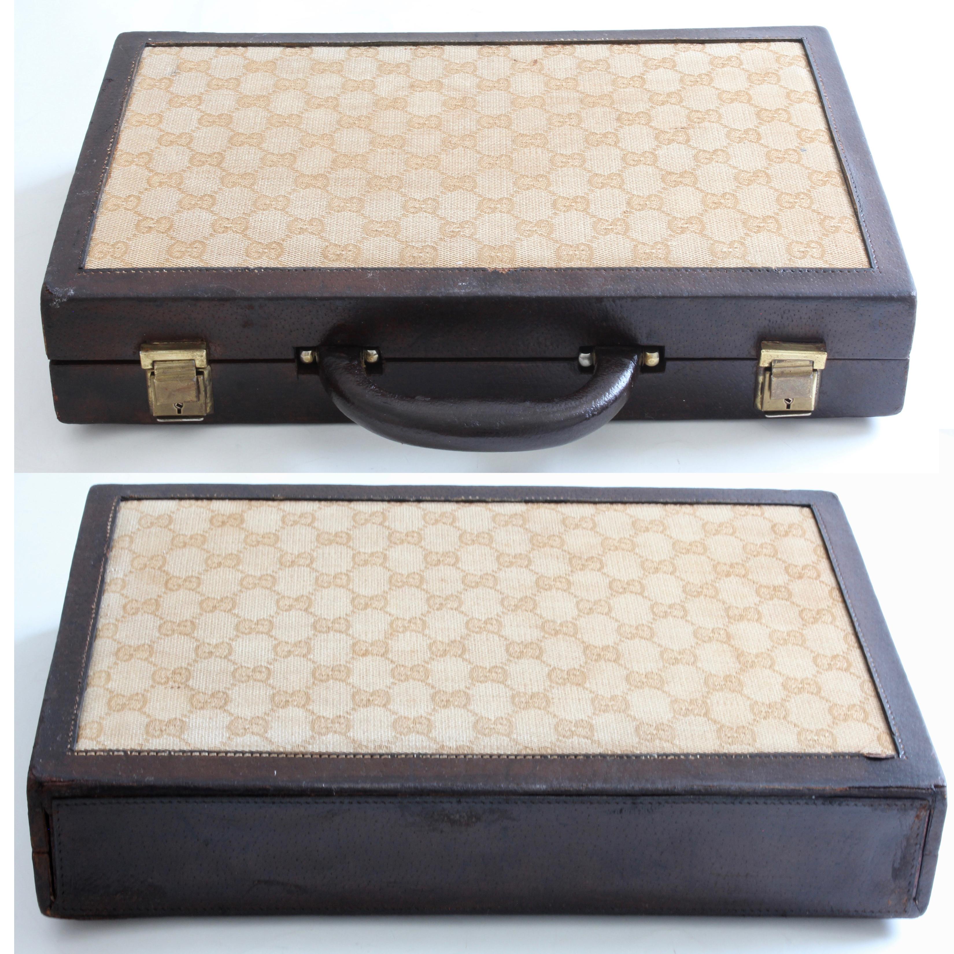 Vintage Gucci Travel Backgammon Set seltenes GG Logo Canvas Lederbesatz der 1960er Jahre für Damen oder Herren
