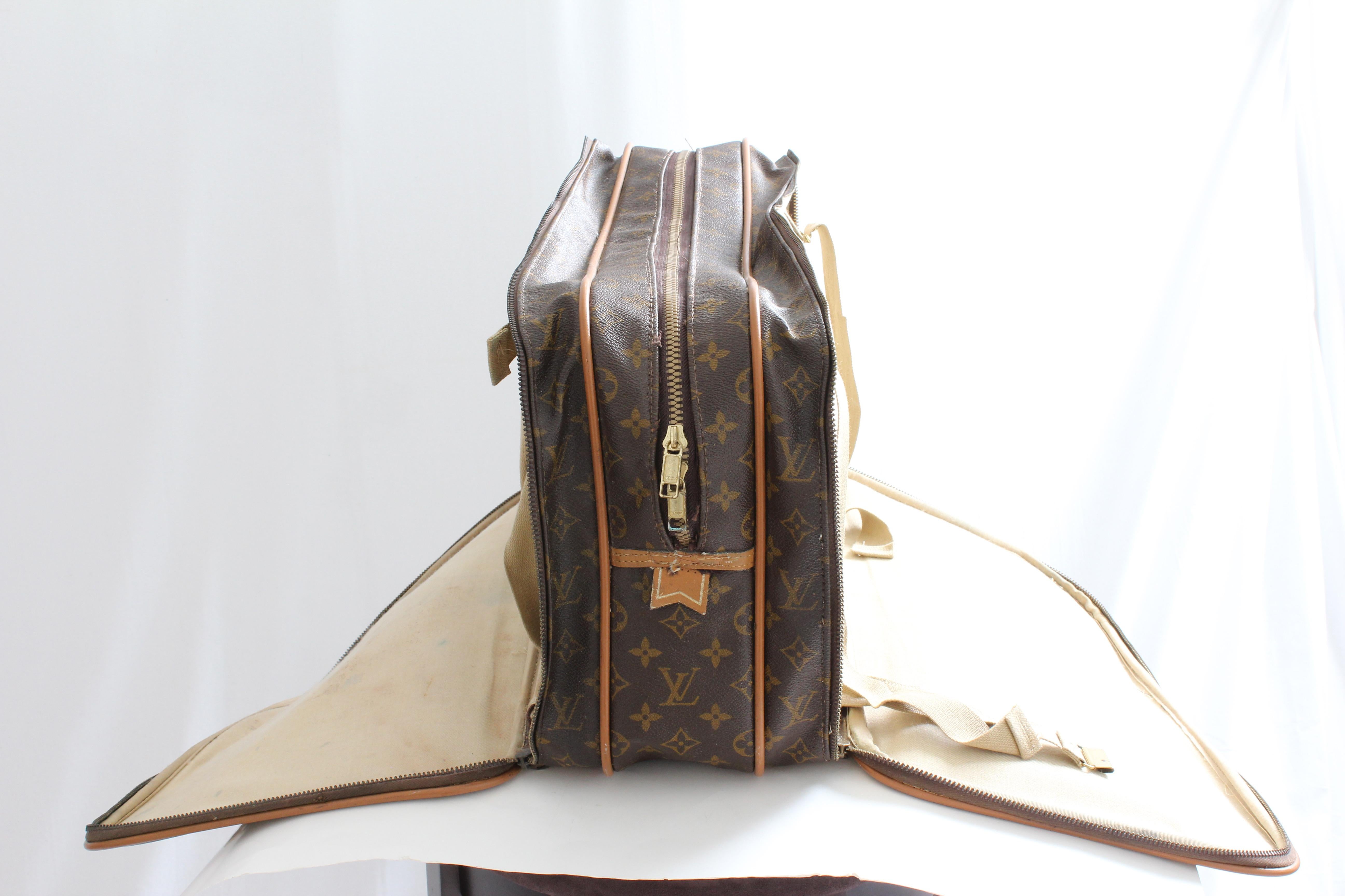 Women's or Men's Louis Vuitton Soft Sided Suitcase Luggage Monogram Weekender Carry All Bag Saks 