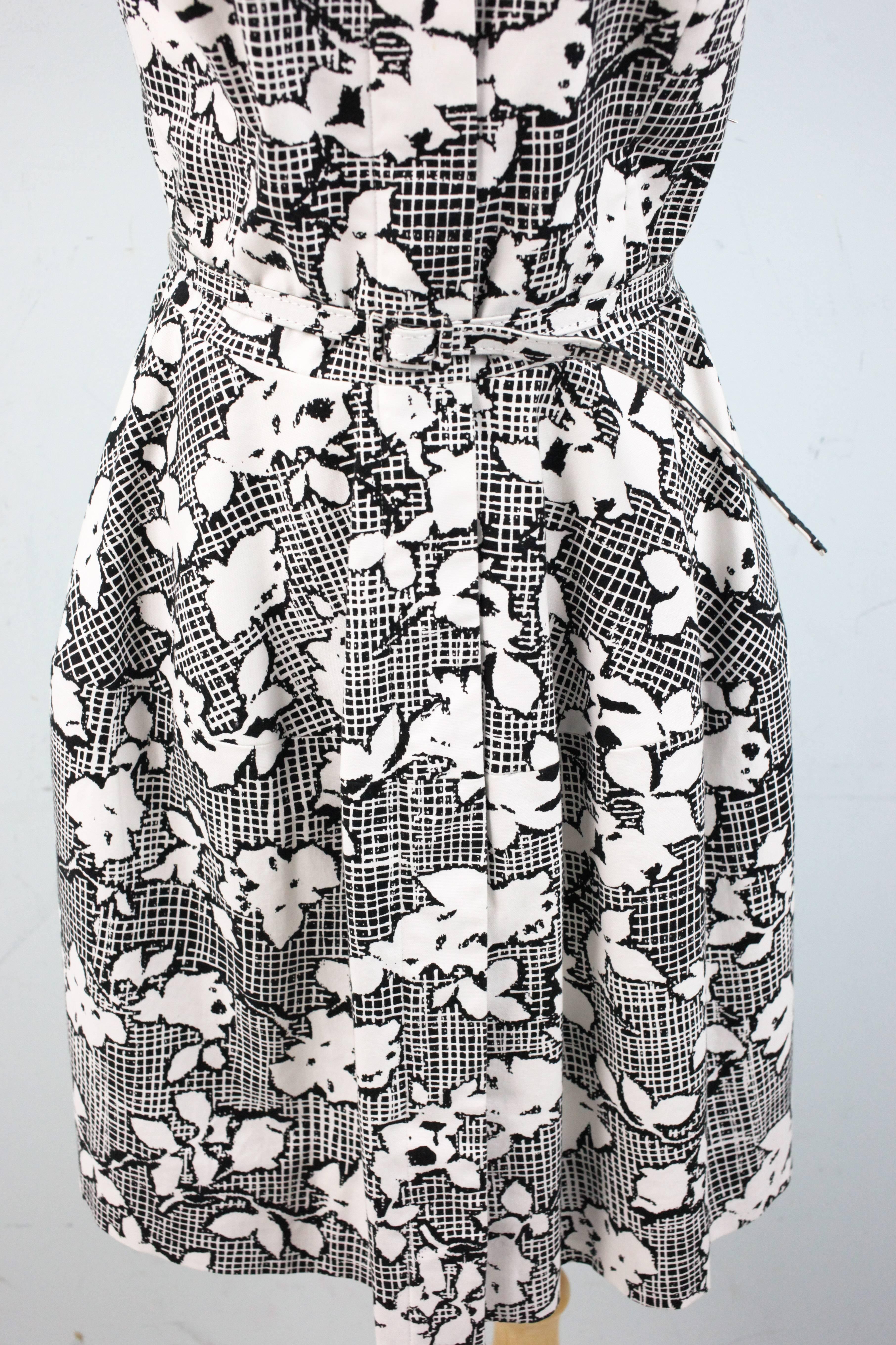 Oscar De La Renta Black and White Floral Printed Dress For Sale 1