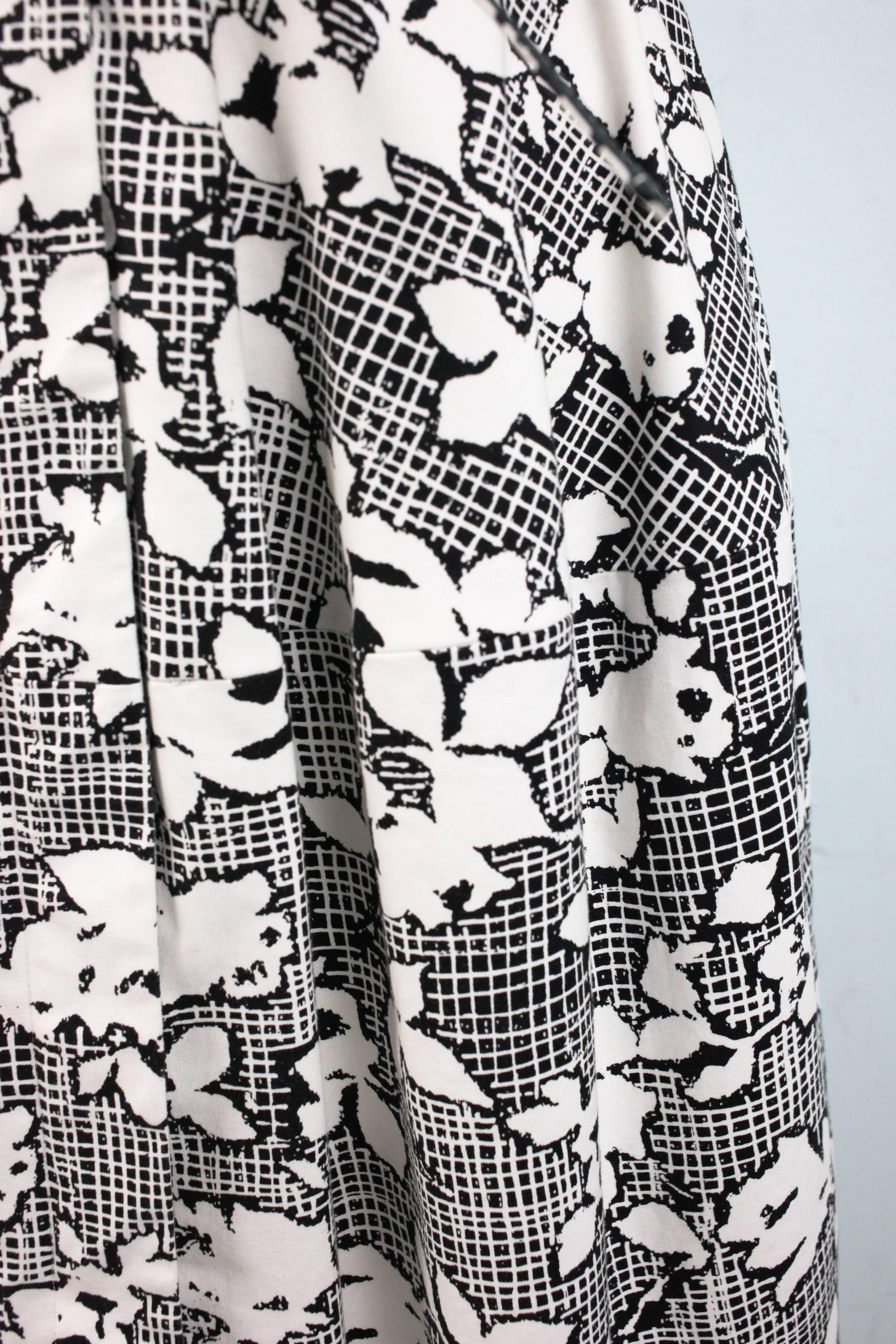 Oscar De La Renta Black and White Floral Printed Dress For Sale 2