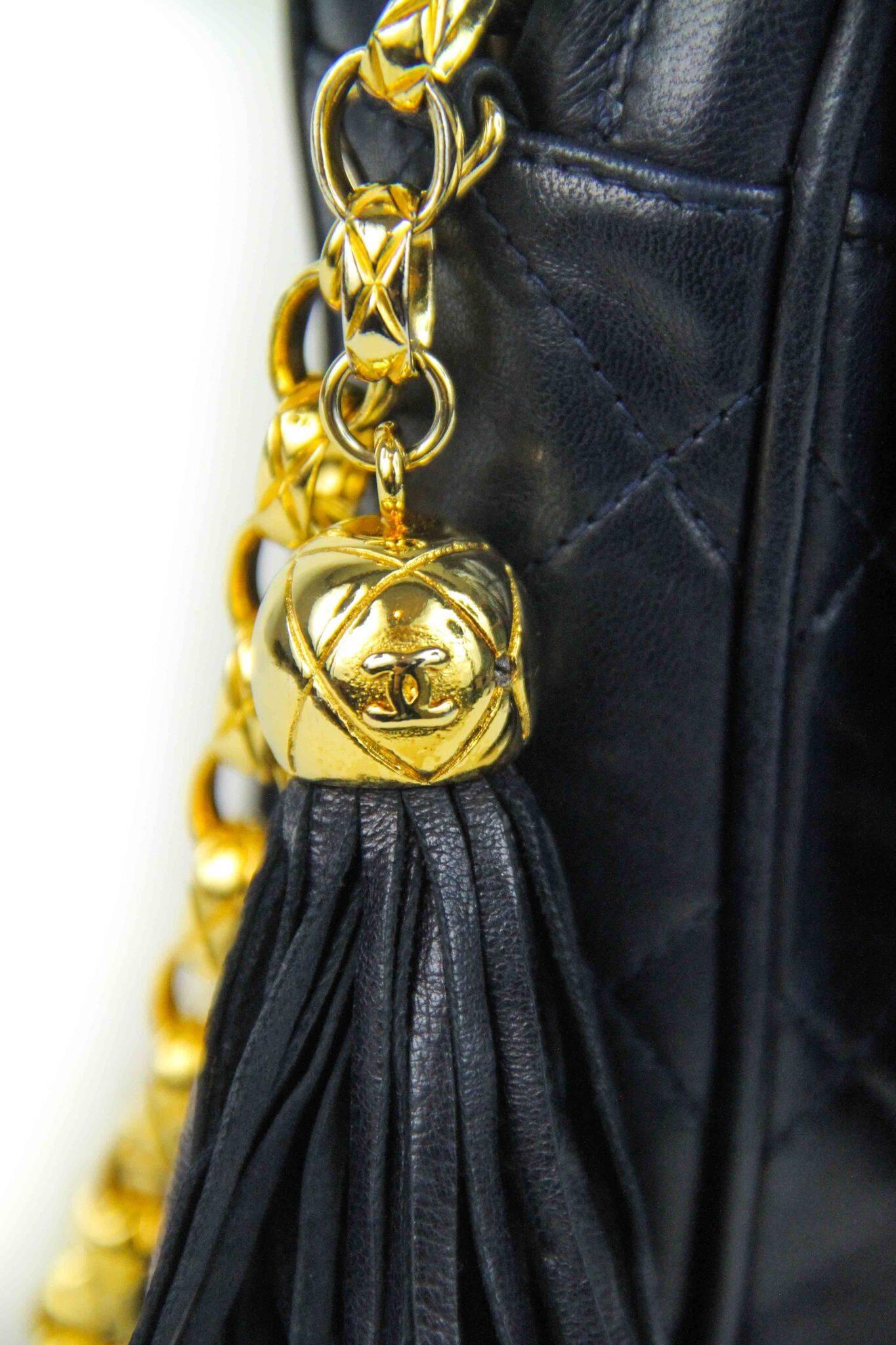 Women's Vintage Chanel Camera Bag Tassel Zip