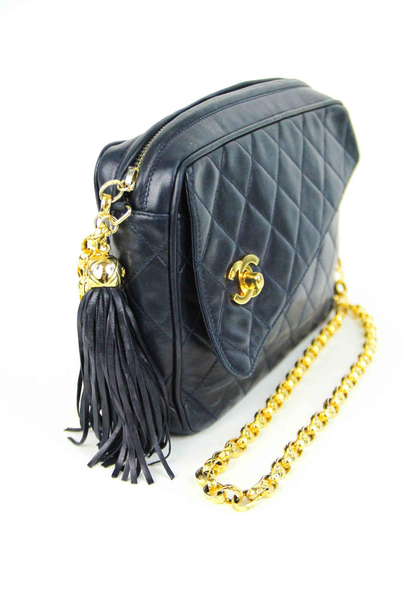 Vintage Chanel Camera Bag Tassel Zip 3