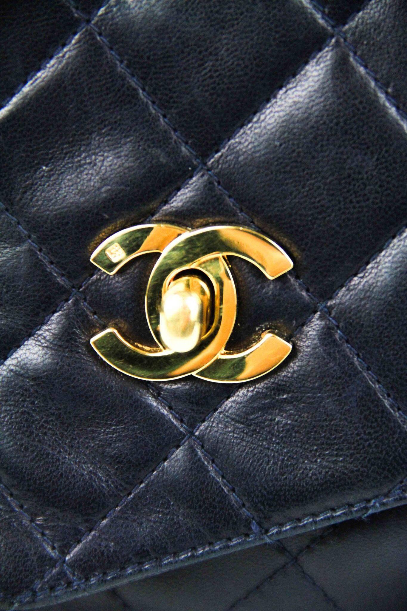 Vintage Chanel Camera Bag Tassel Zip 4