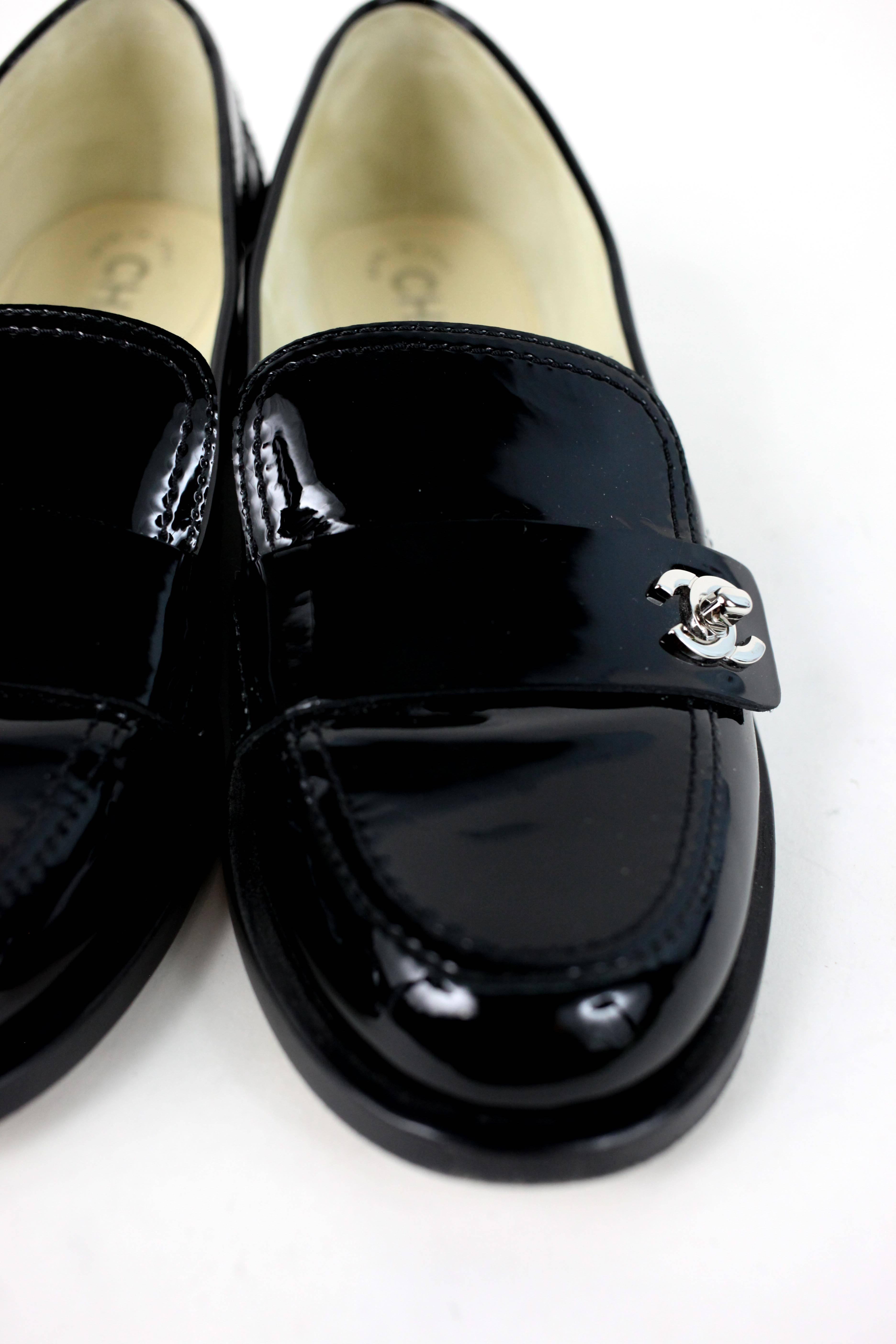 Chanel Loafer Black W/CC 36 6