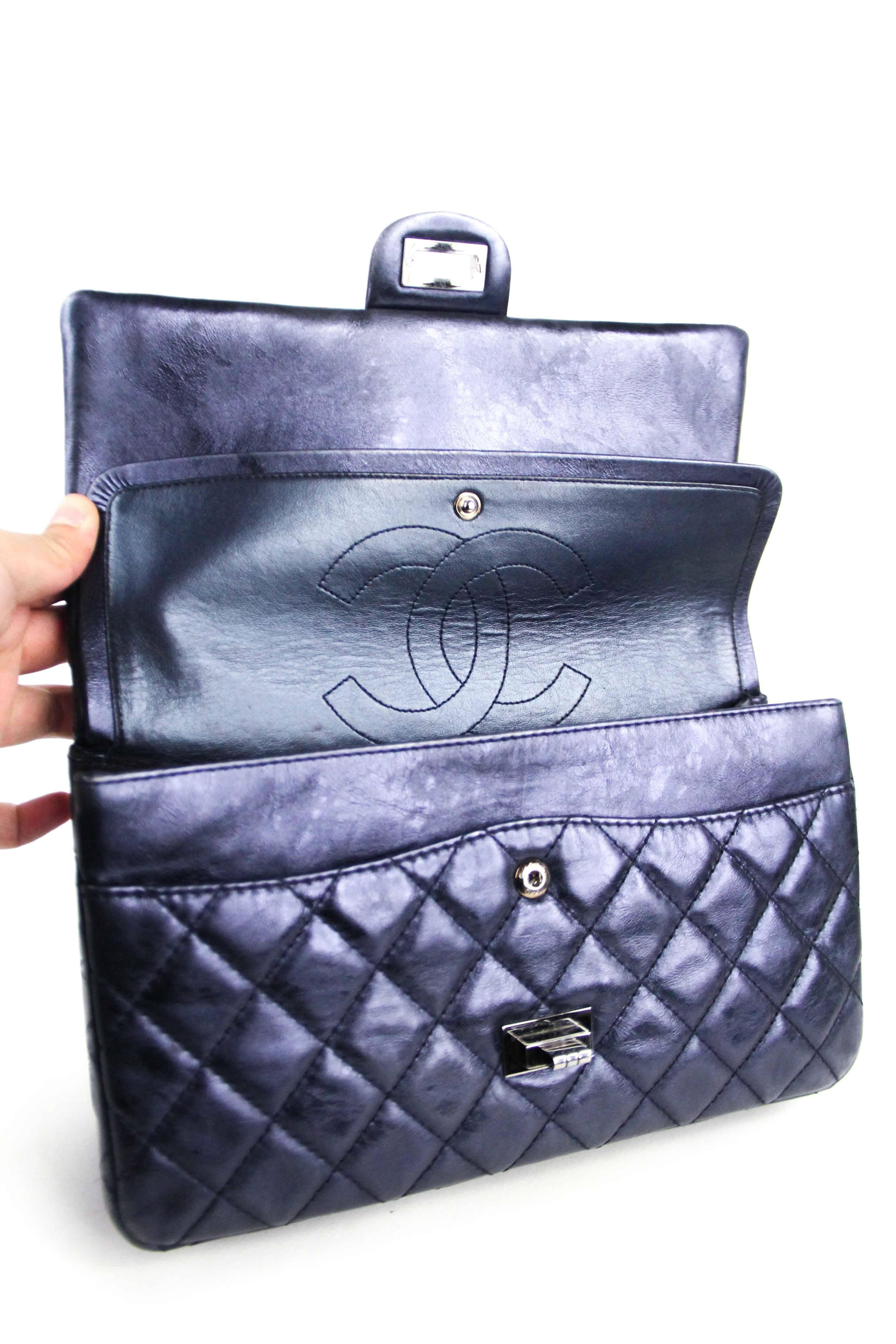 CHANEL Navy 226  Reissue Double Flap 2