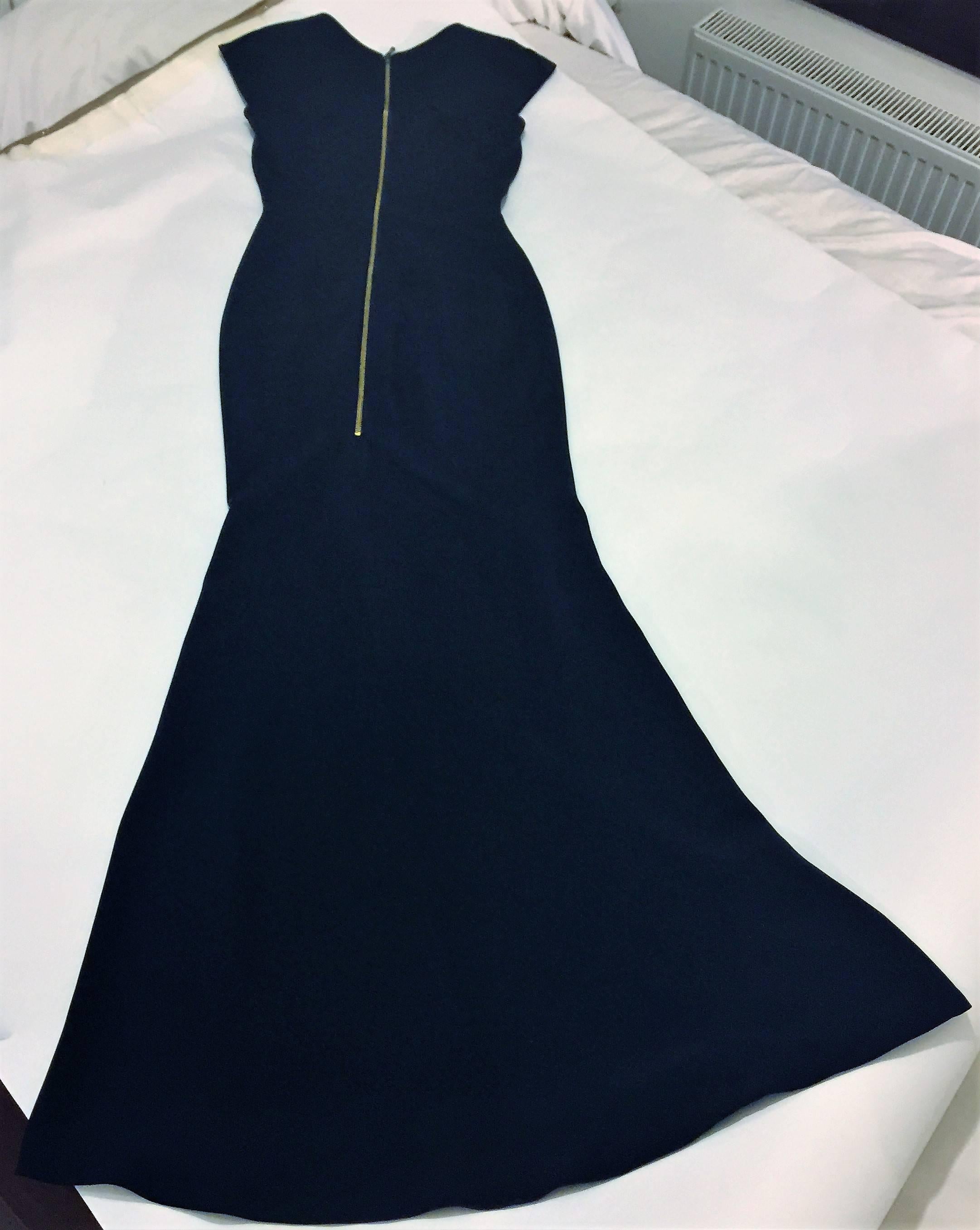 Roland Mouret Navy Dress.  Size UK8, US4, France36 3