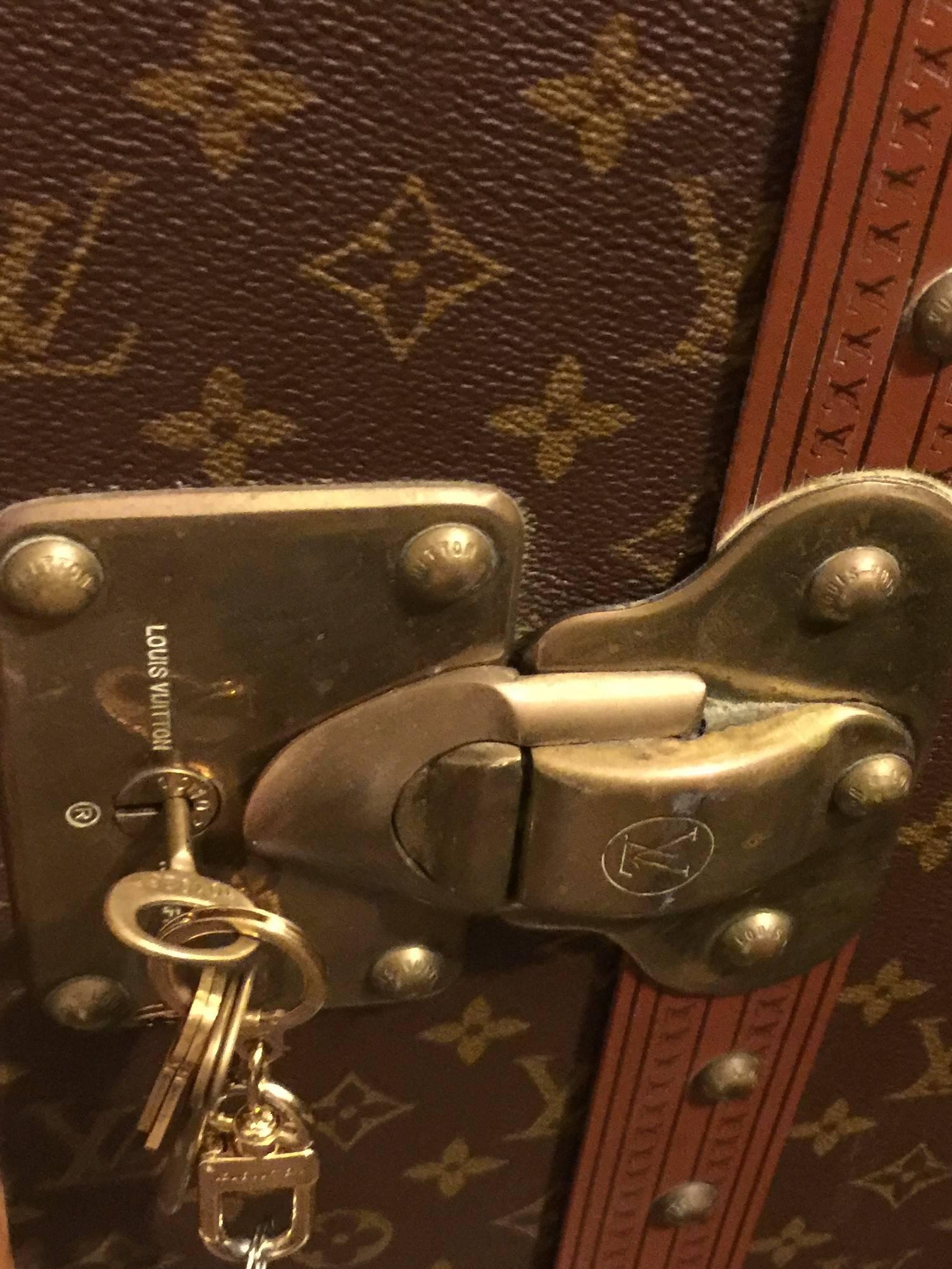 LE WARDROBE LOZINE Louis Vuitton Vintage Large Steamer Wardrobe Trunk in Monogram Canvas. Made by Louis Vuitton in France and purchased from Louis Vuitton in 1983 - circa early 20th Century. Identifying marks - Stamped by Louis Vuitton Individual