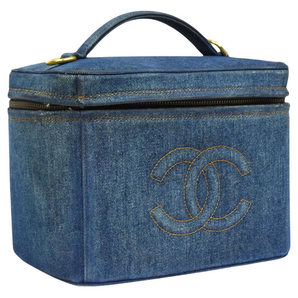Vanity Case Chanel 90s Denim Monogram Logo, Structured Box Style en vente