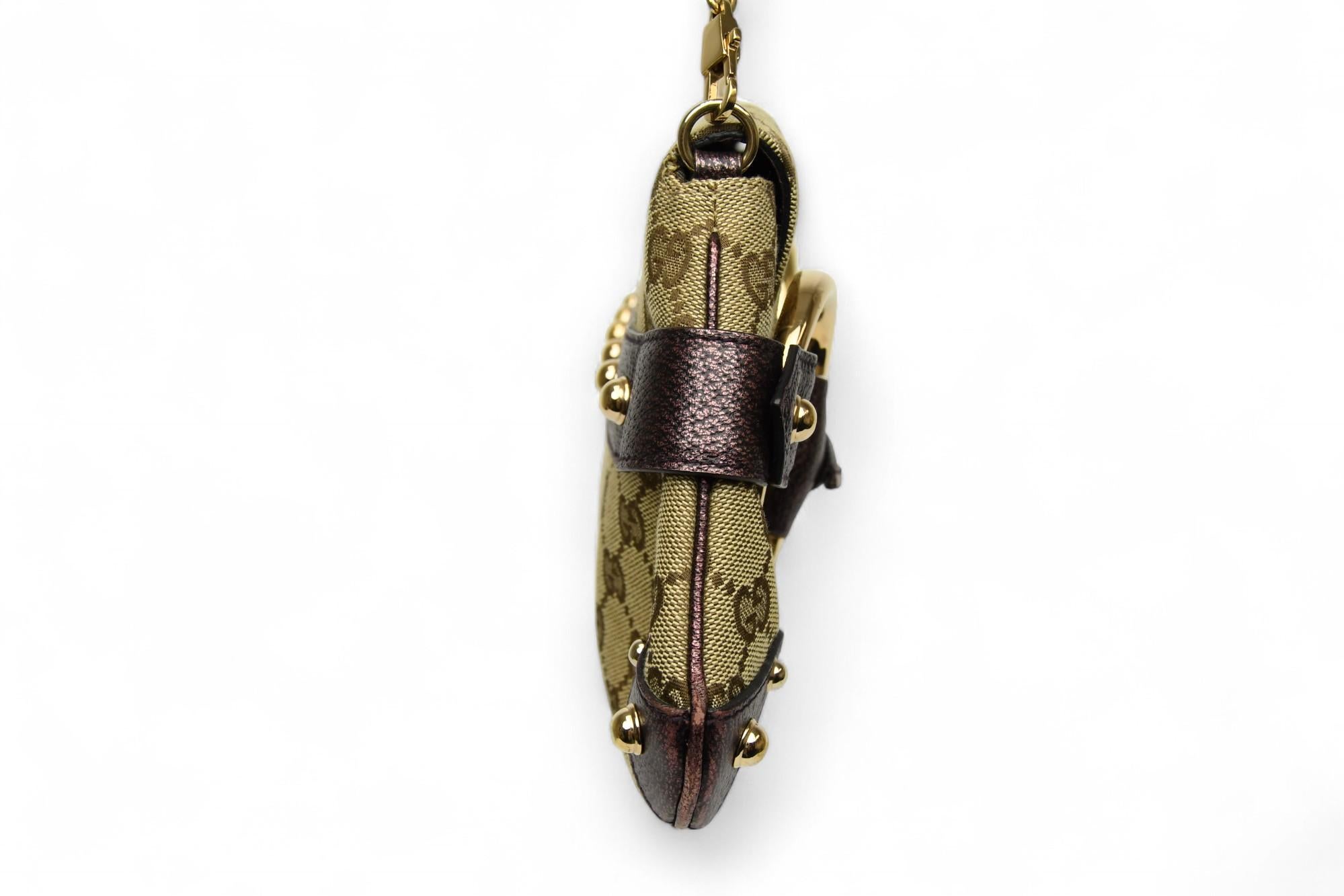 Gucci Monogram Canvas Horsebit Clutch  Goldkette & Metallic-Leder im Zustand „Gut“ im Angebot in West Hartford, CT