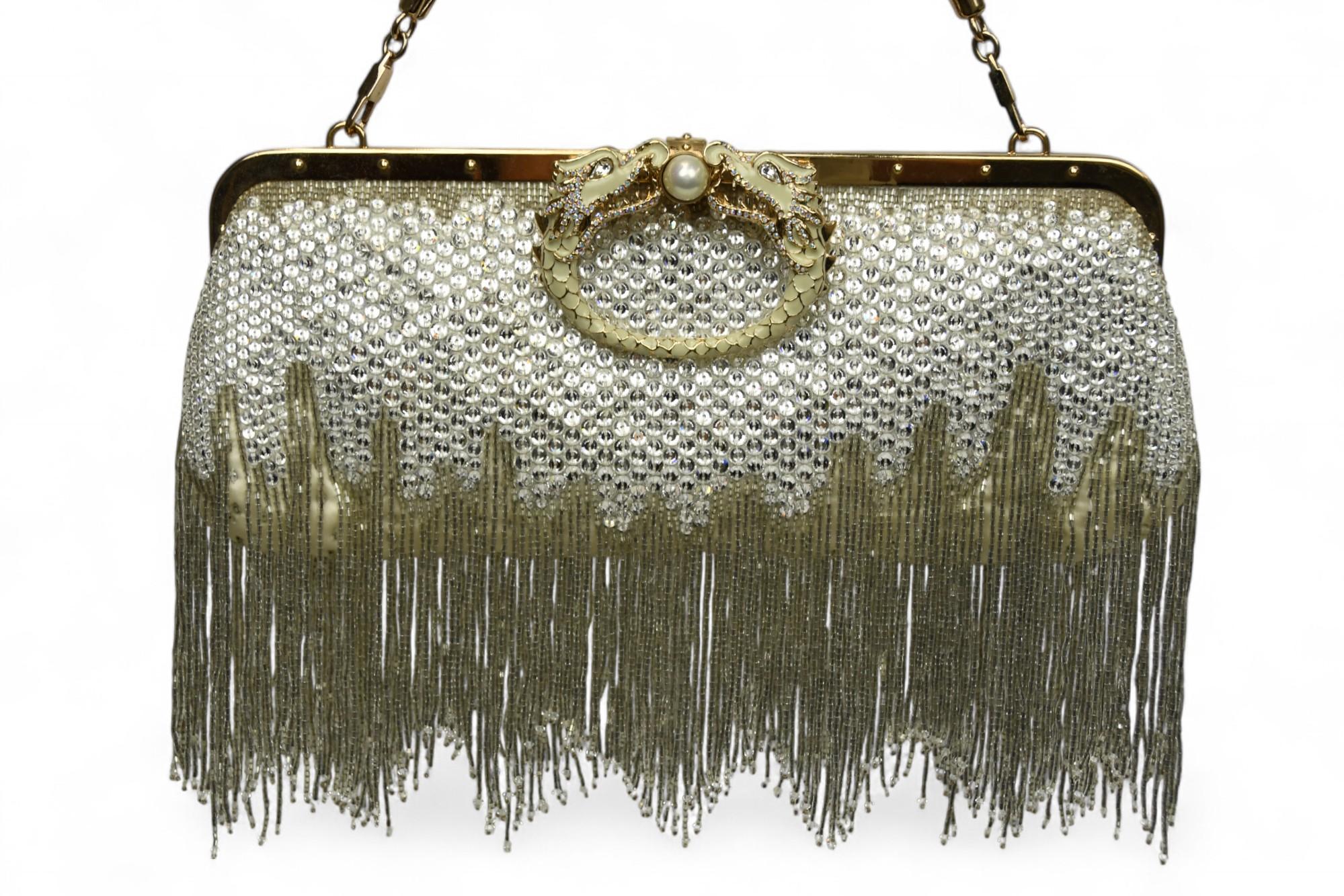 Tom Ford for Gucci Sac de soirée à franges en cristal  Fermoir dragon et chaîne en or en vente 1