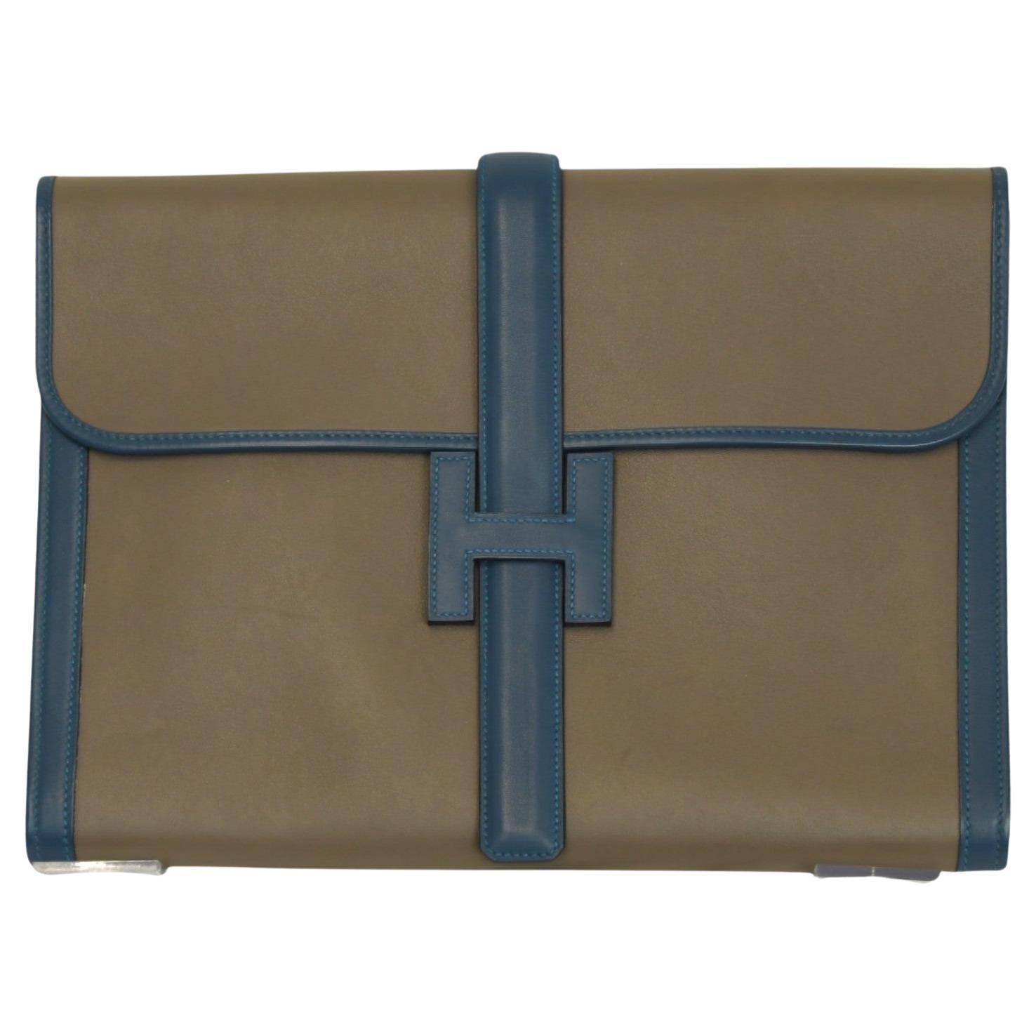 Pochette Hermès Jige GM  Chiusura blu con H. H. in vendita