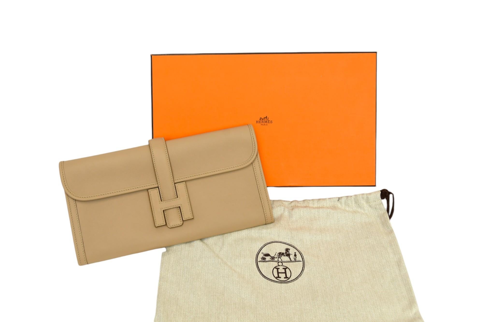 Hermès Jige PM Tabac in pelle con chiusura H. H. In condizioni buone in vendita a West Hartford, CT