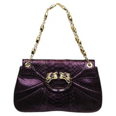 Gucci FW 2004 Tom Ford Pochette en python gaufré  Pourpre métallique