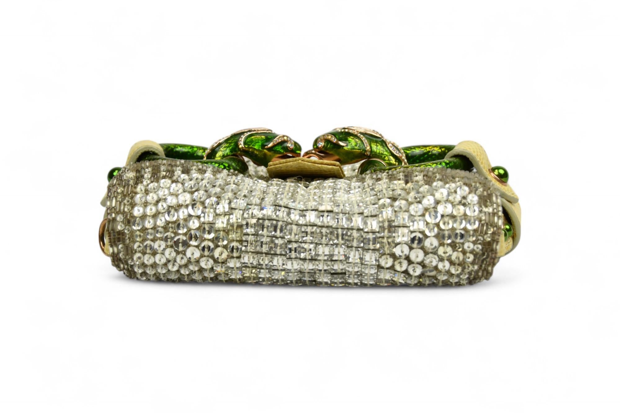 Beige Gucci FW RUNWAY 2004 Tom Ford Mini Bag avec bijoux  Dragon en paillettes et émail en vente