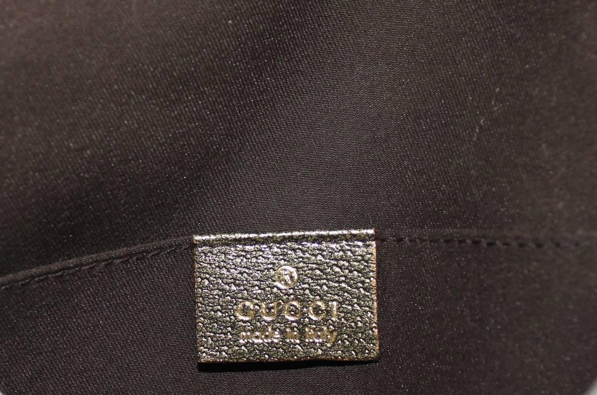 Iconic Gucci Tom Ford Collector's Fall 2004 GG Monogram Canvas Jeweled Dragon Ba In New Condition In Switzerland, CH