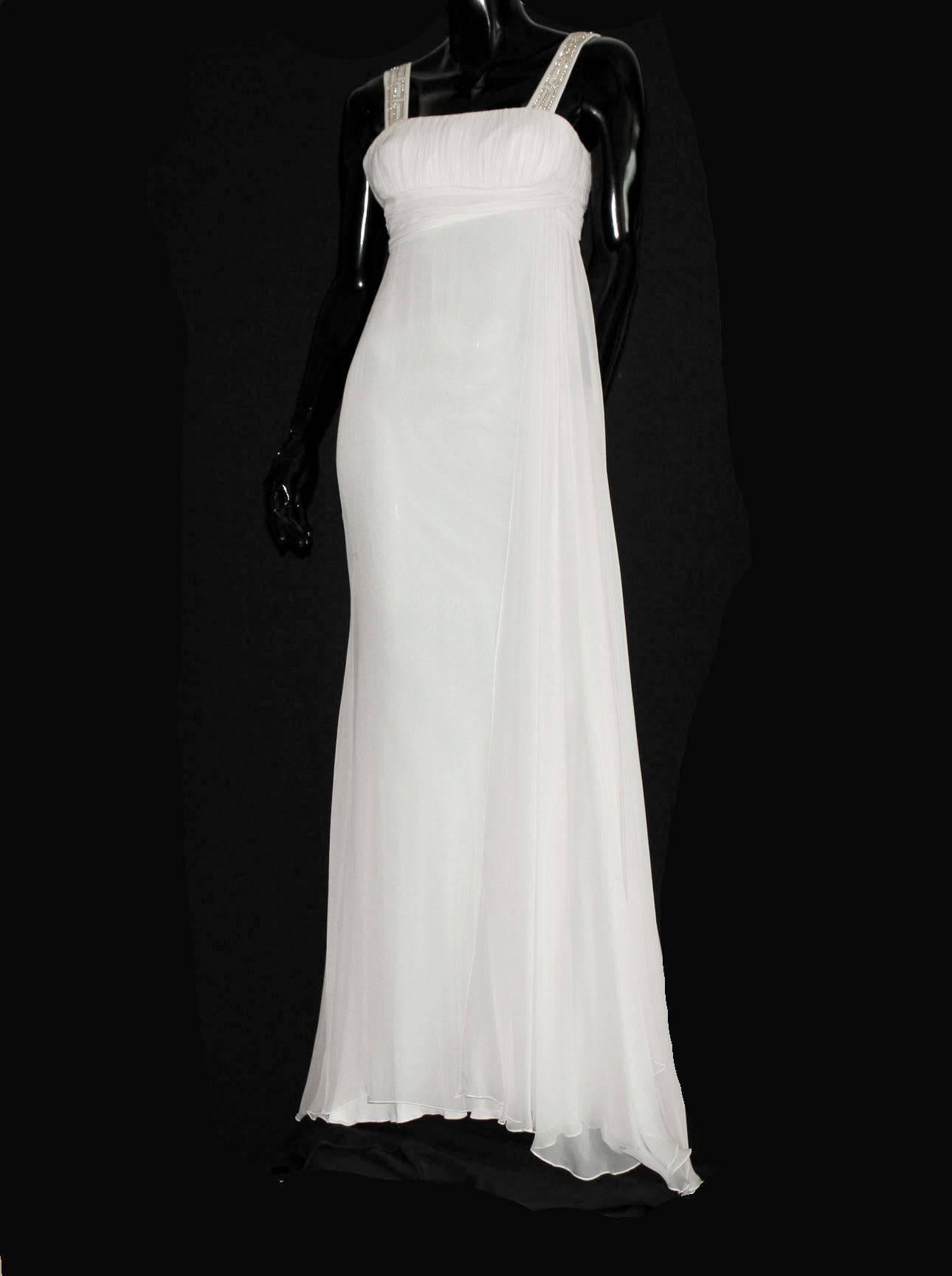 Incredible Versace Grecian Goddess Silk Evening Gown

    Gorgeous off-white evening gown inspired by the Grecian goddesses by Versace
    Beautiful decorated shoulder straps with golden Swarovski crystal Grecian Meander pattern - so Versace!
   