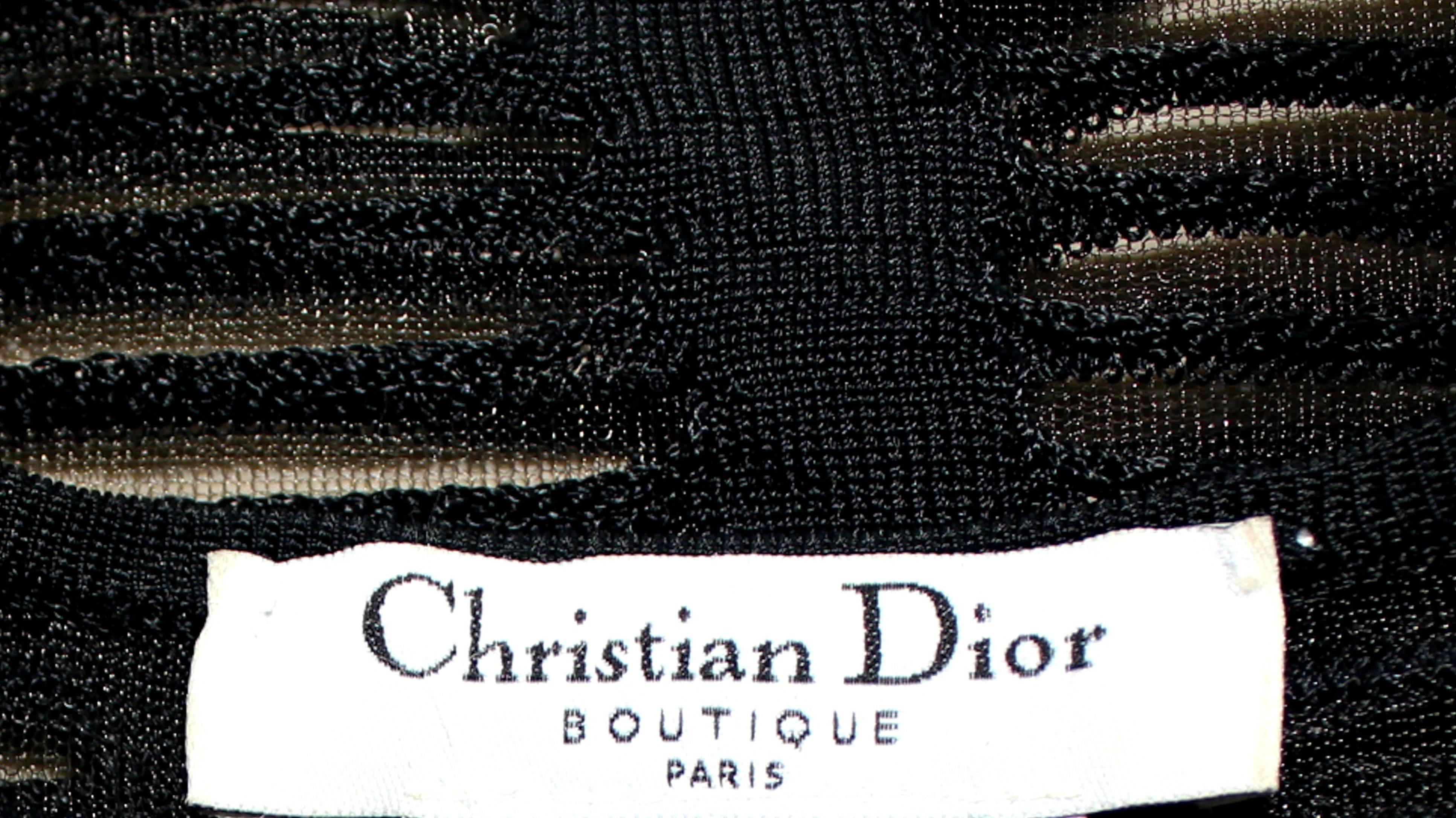 Christian Dior by John Galliano 2001 - Robe midi en maille de maille noire non portée, taille 38 en vente 3