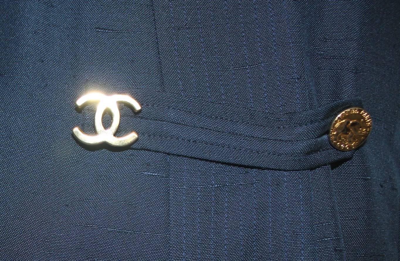 Vintage Chanel Blue Doupioni Silk Mao Mandarin Style Skirt Suit CC Logo Details 1