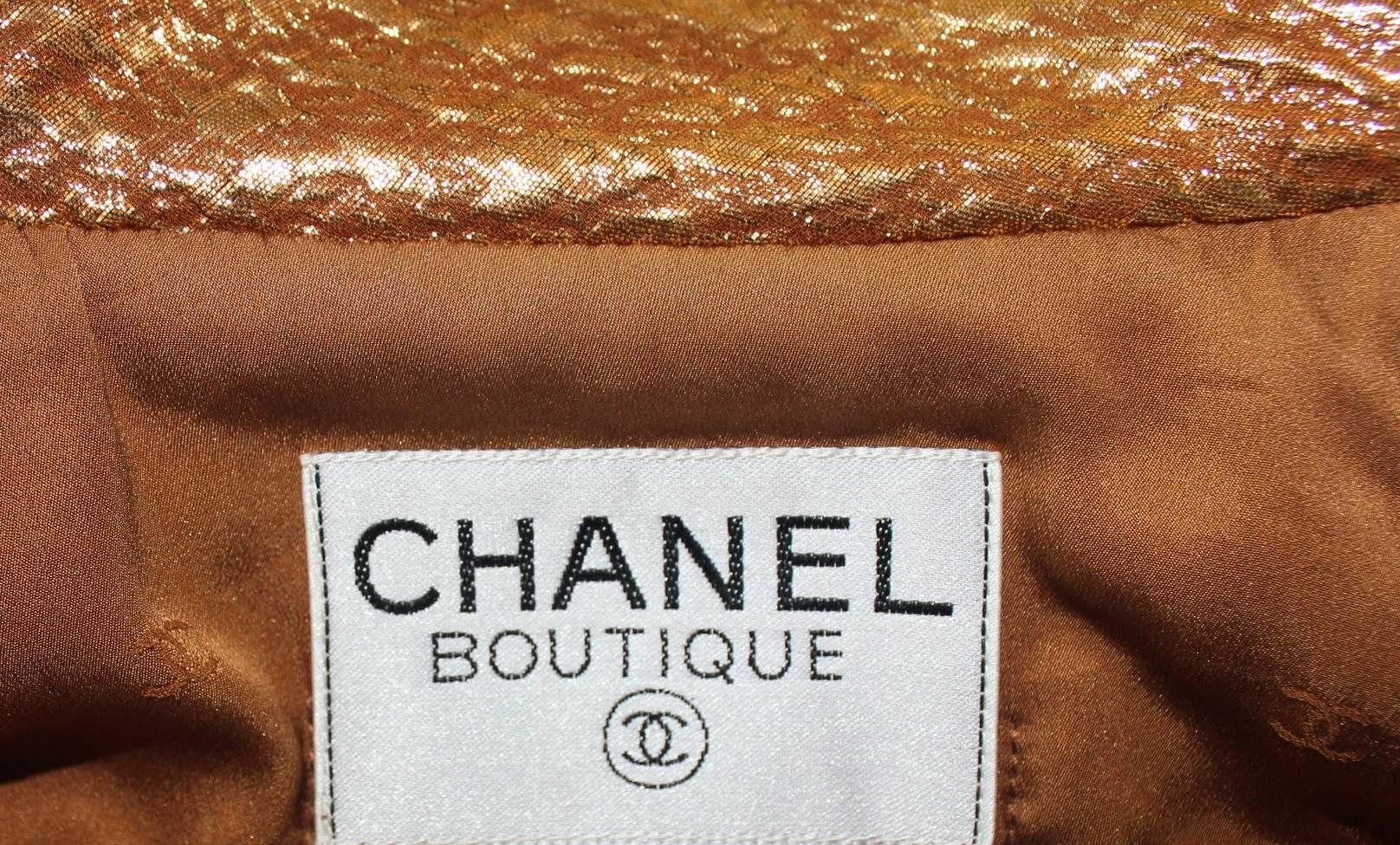Stunning Chanel Tweed & Metallic Gold Lamé Jeweled Button Jacket Blazer 4