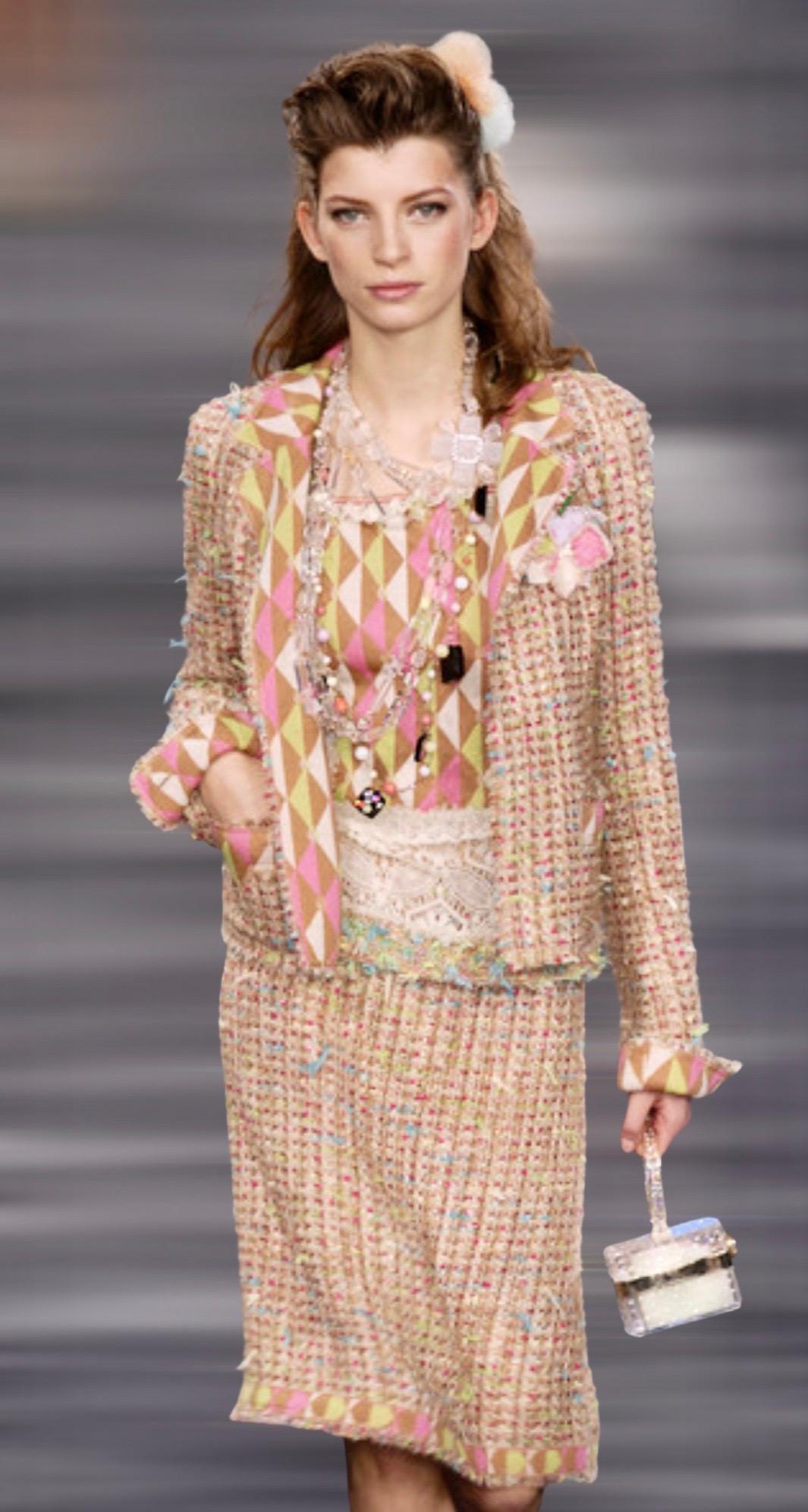 NEW Chanel Multicolor Fringed Fantasy Lesange Sequin Tweed Skirt Suit For Sale 1