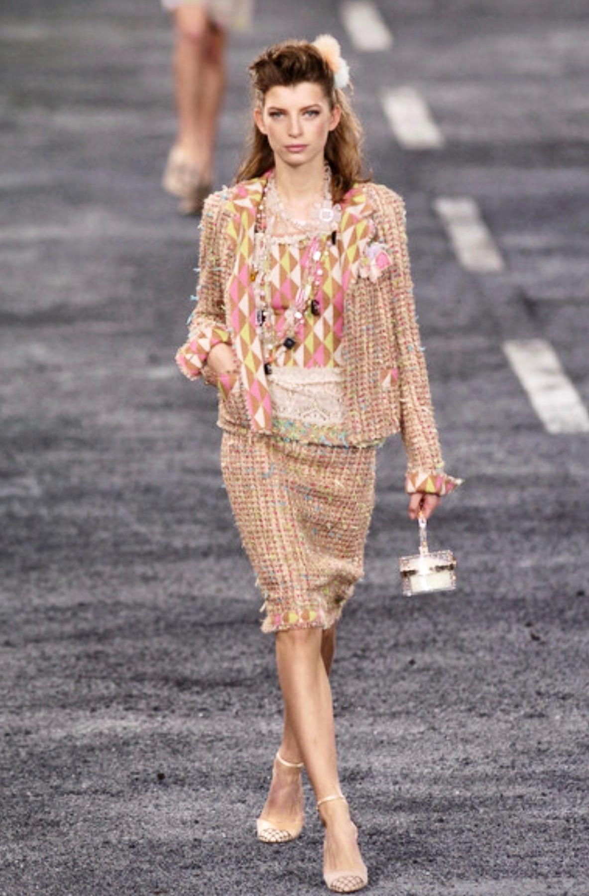 NEW Chanel Multicolor Fringed Fantasy Lesange Sequin Tweed Skirt Suit For Sale 2