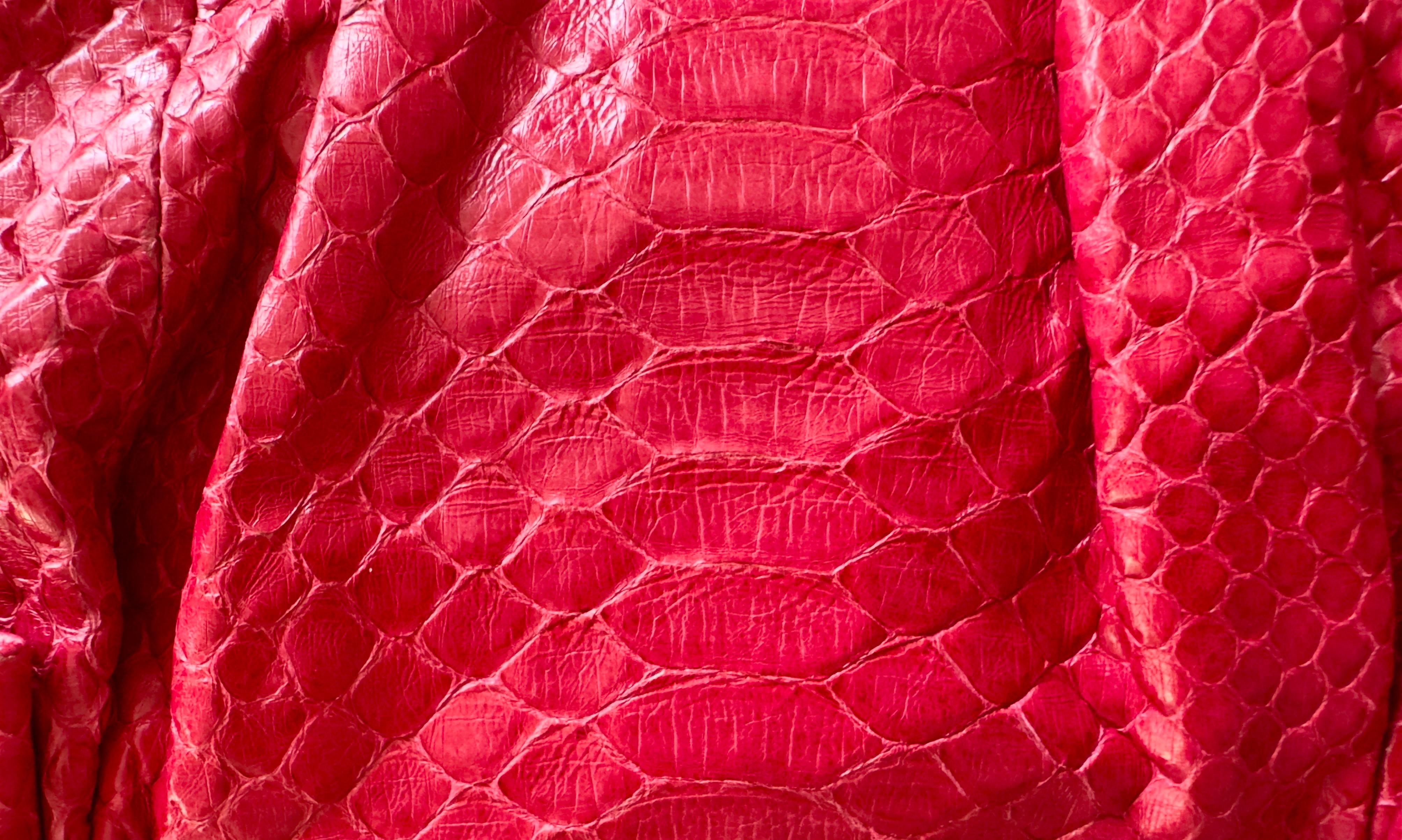 Borsa a tracolla in pelle di serpente esotica Zagliani, non indossata. in vendita 1