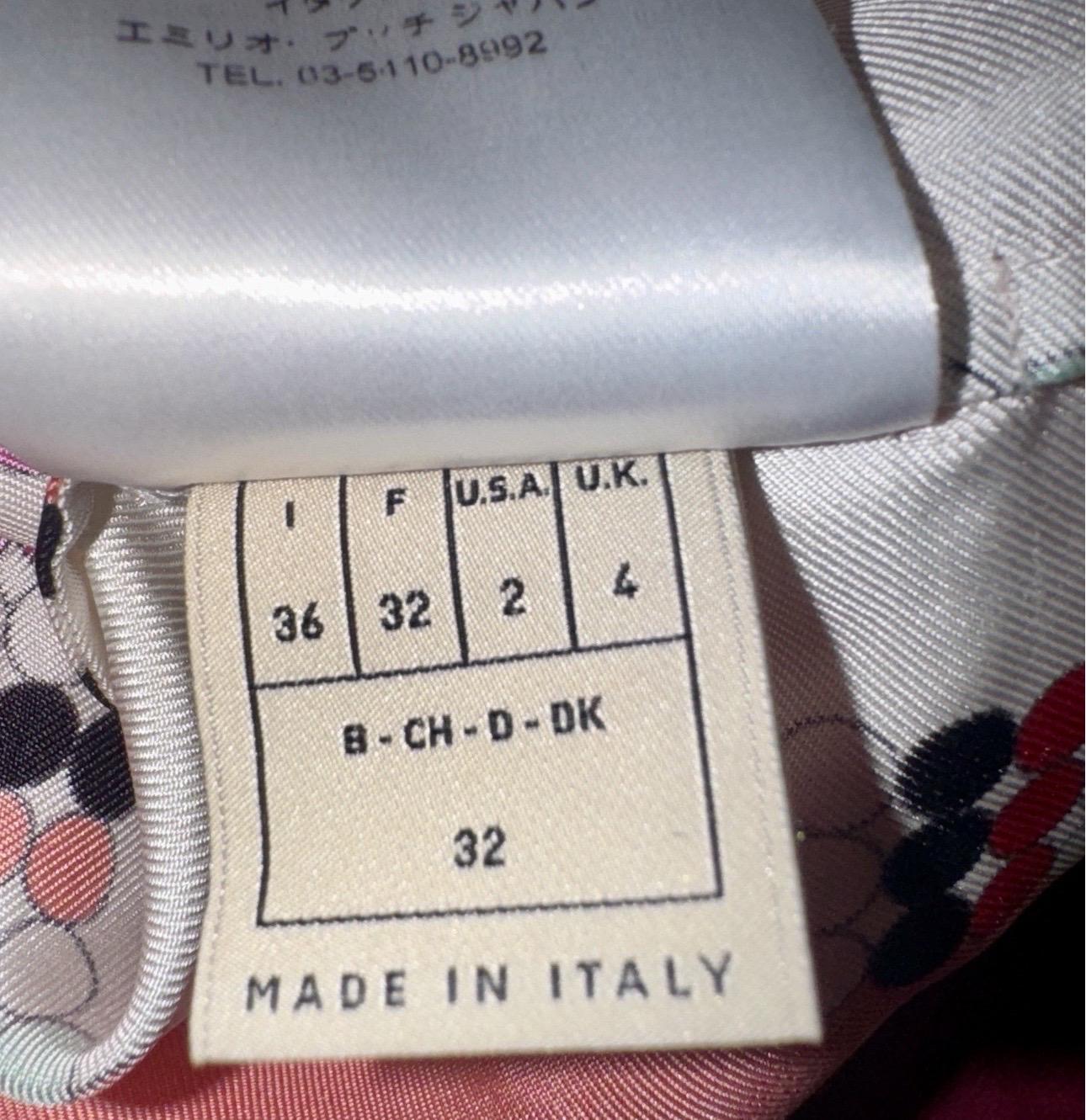 NUOVO Emilio Pucci Signature Abito sciarpa in twill di seta stampato con cintura 36 in vendita 5