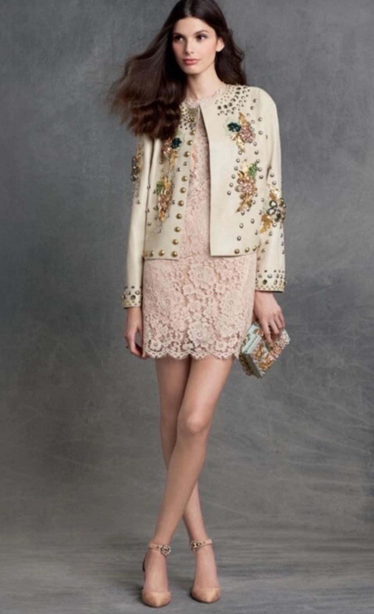 Maravilloso Vestido de Encaje DOLCE & GABBANA 44 en venta 5