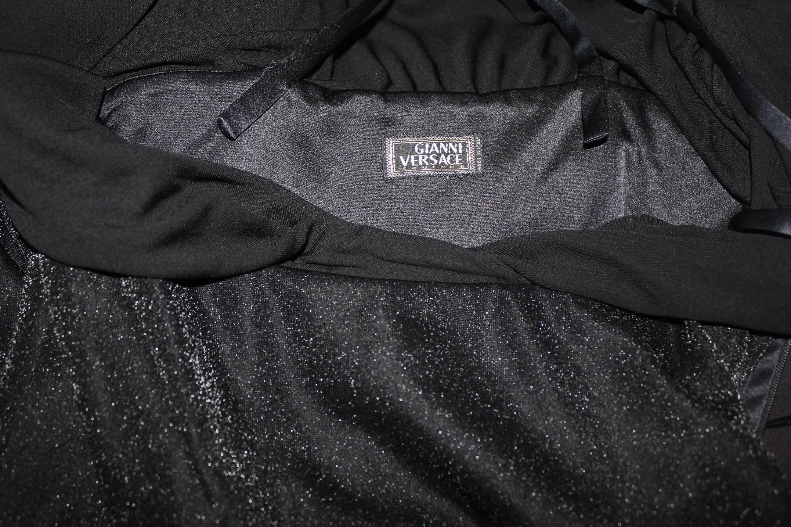 GIANNI VERSACE COUTURE 1997 Lurex Cutout Gown Maxi Evening Dress Bandeau Top 42 In Good Condition For Sale In Switzerland, CH