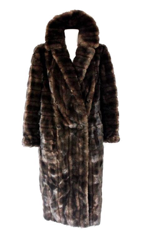 Stunning Gucci Tom Ford Iconic Fall 1996 Faux Sable Fur Coat at 1stDibs ...