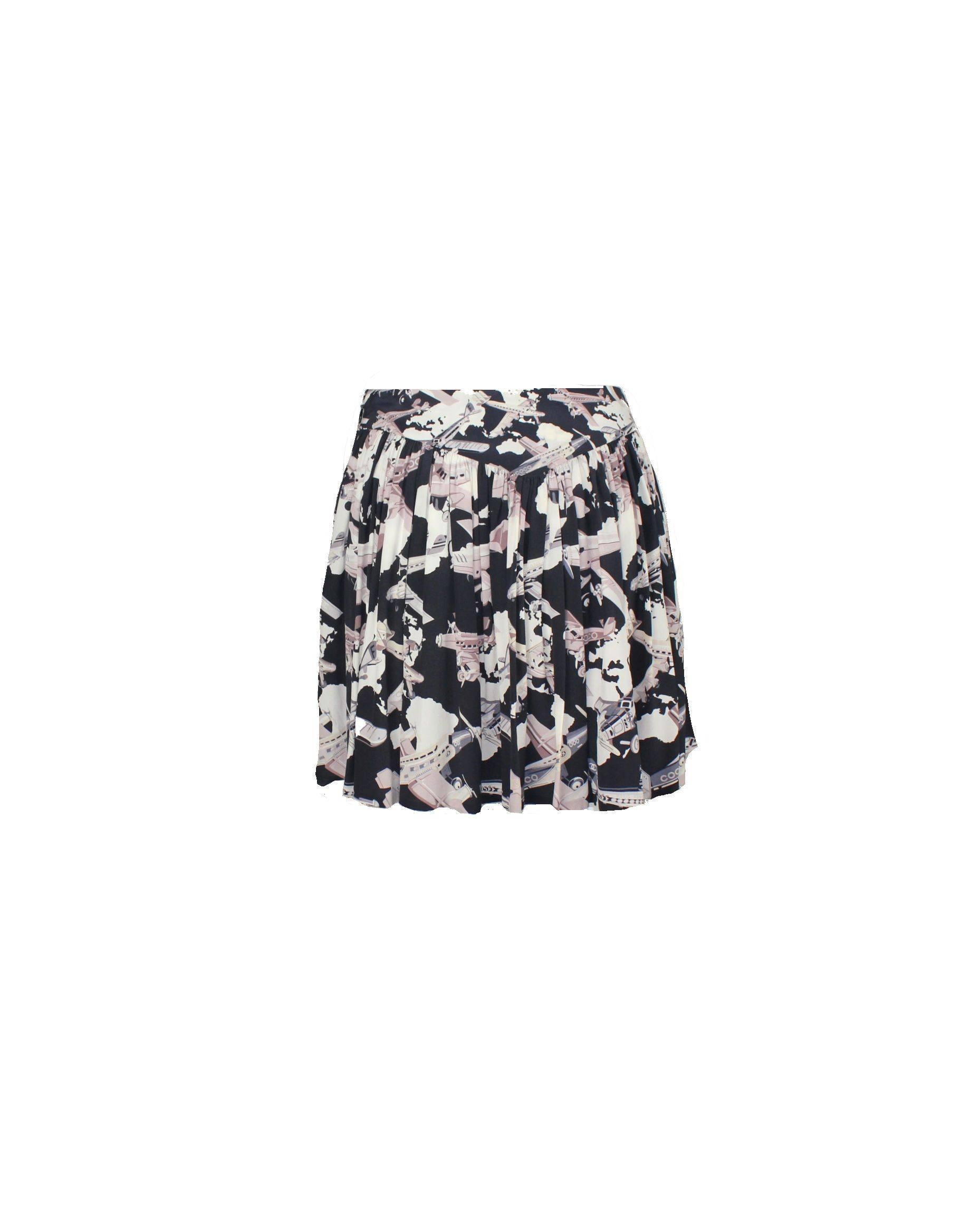 Stunning Chanel skirt
A classic Chanel signature item that never goes out of fashion
Designed by Karl Lagerfeld
Beautiful printed silk 
