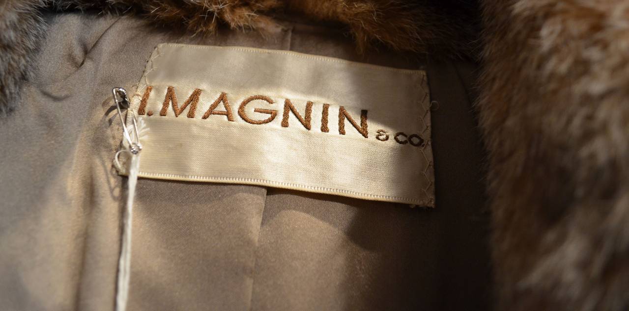 1960's Givenchy I. Magnin Tan White Spotted Leather Waist Tie Lynx Fur Coat In Excellent Condition In Carmel, CA