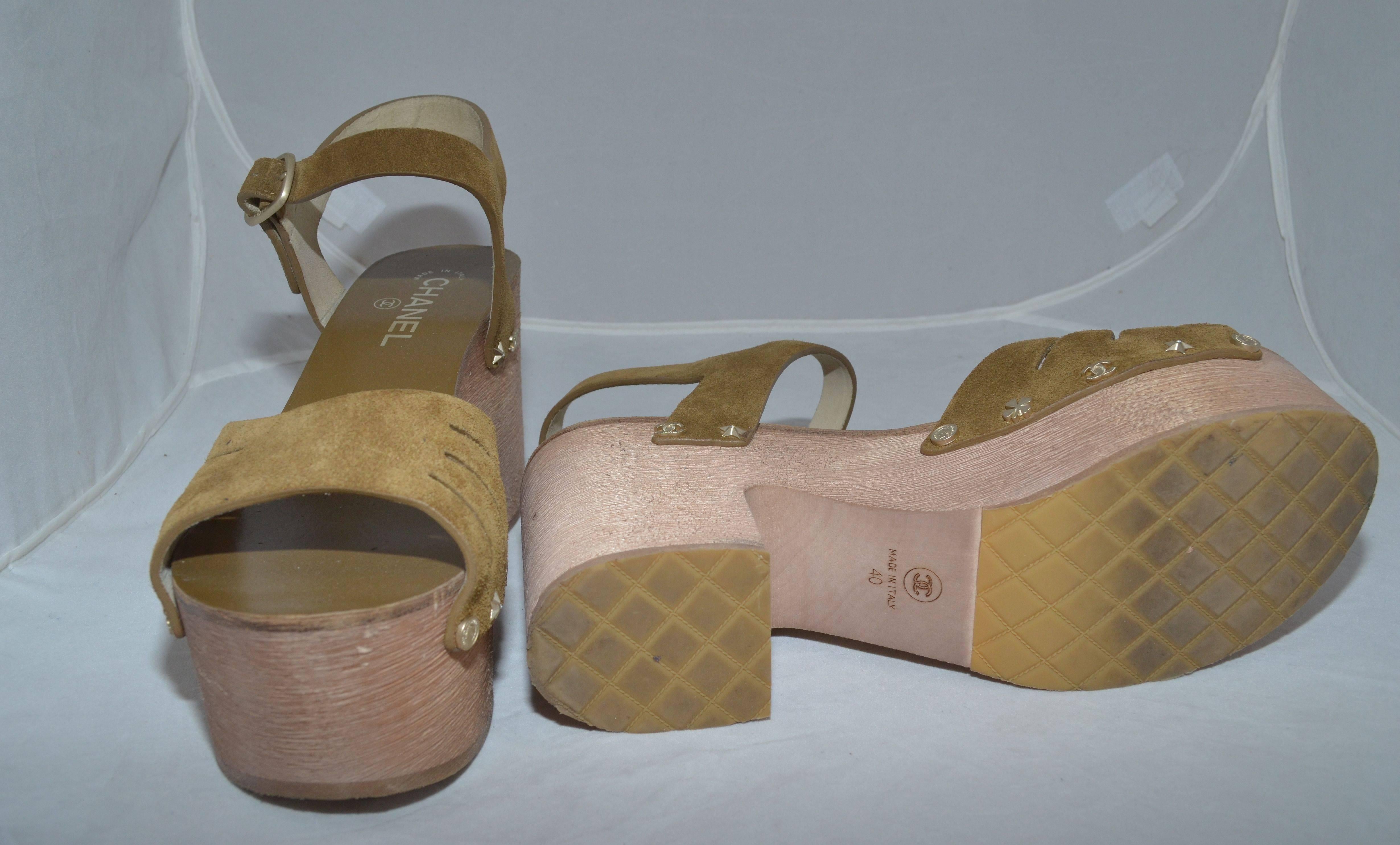 chanel 2015 clogs