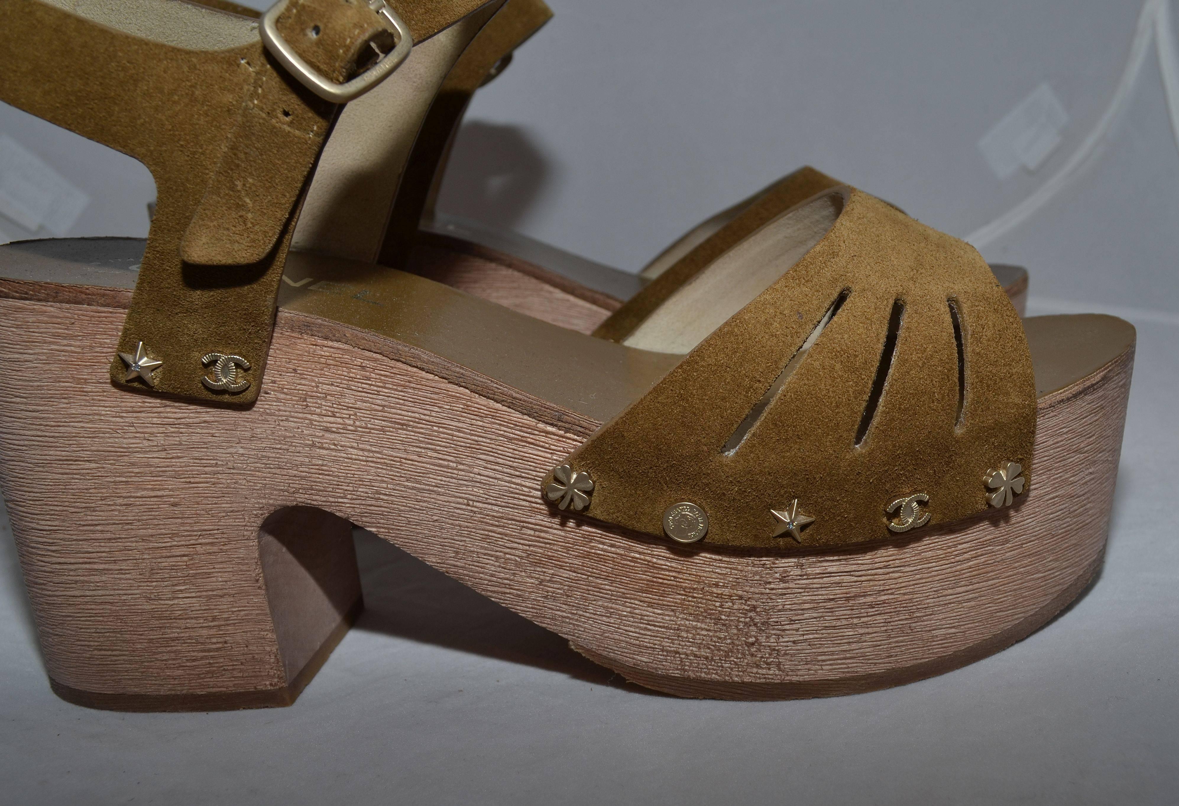 chanel clogs 2015