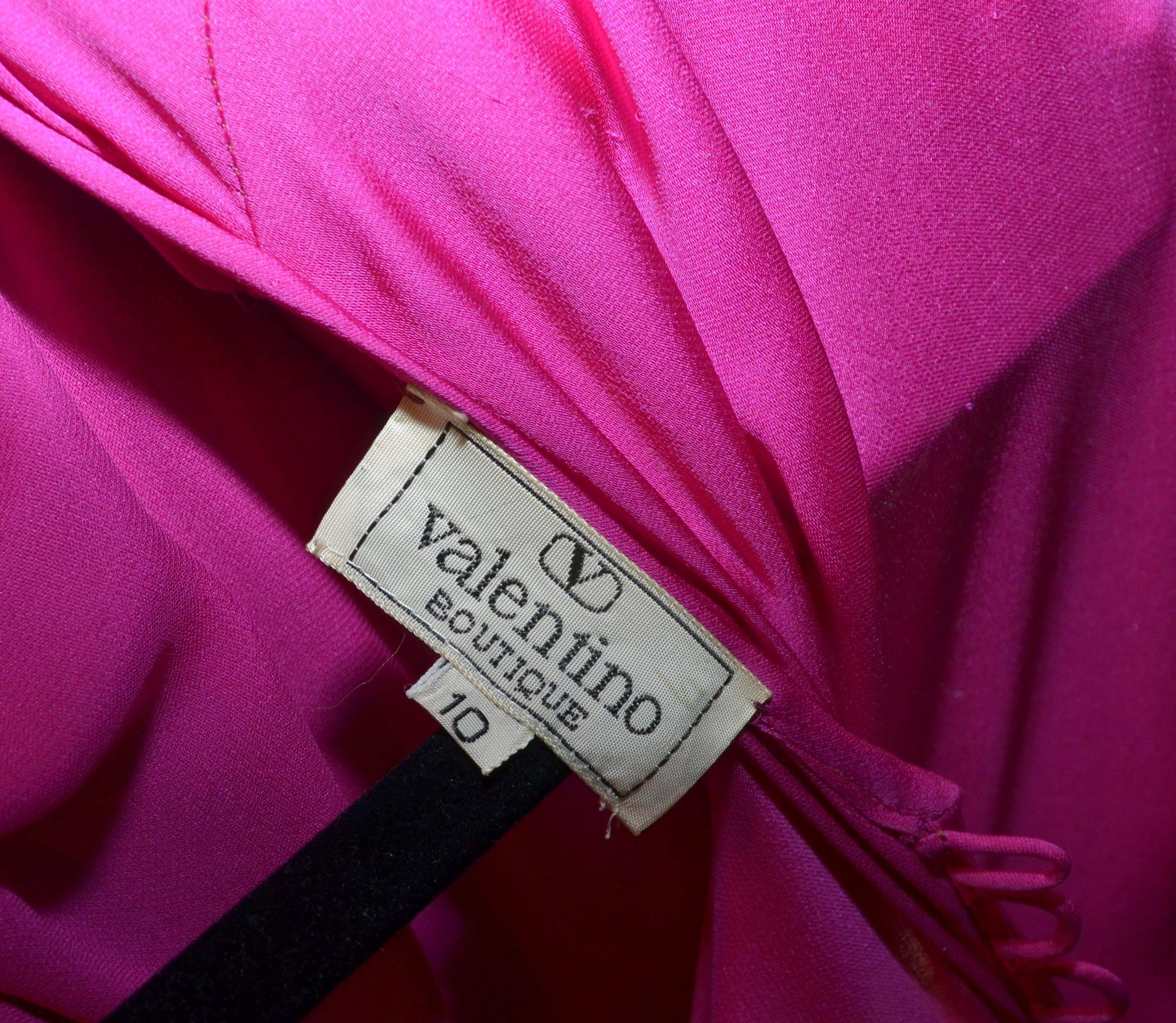 Women's Valentino Satin Fuchsia Gown
