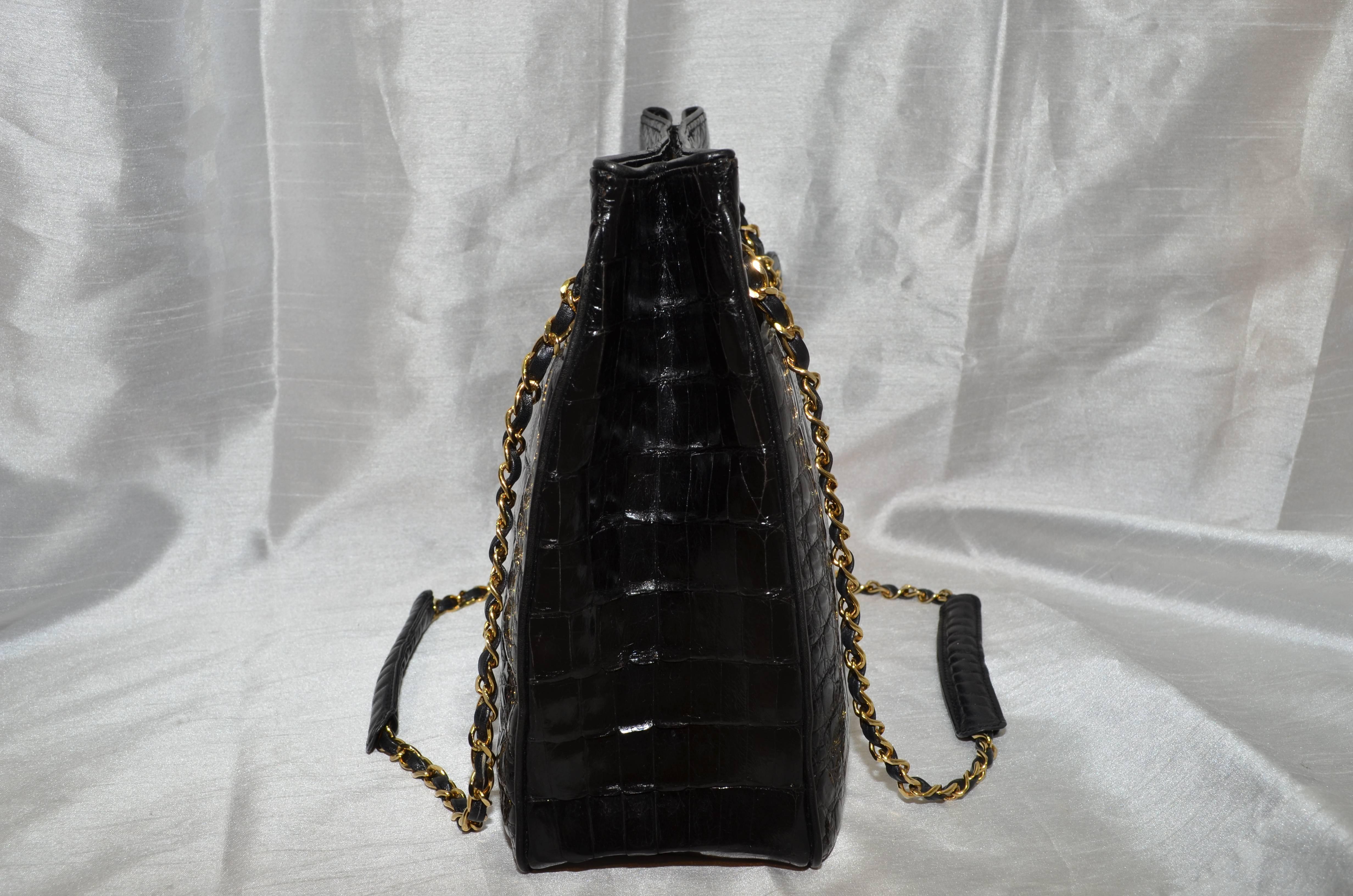 Chanel Black Crocodile Tote With Gold Hardware In Excellent Condition In Carmel, CA
