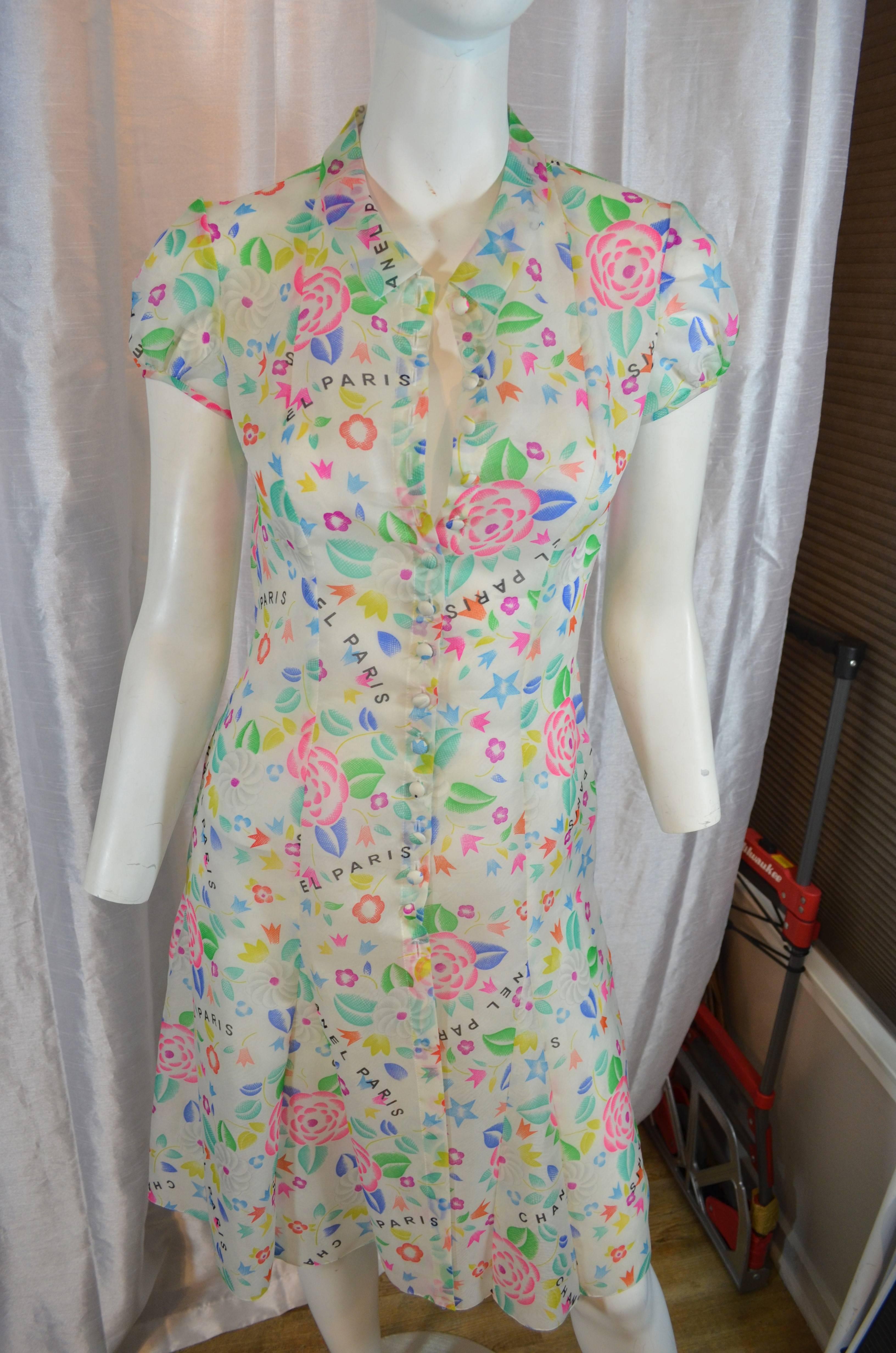 Chanel Floral Print Silk Dress Spring 1996  In Excellent Condition In Carmel, CA