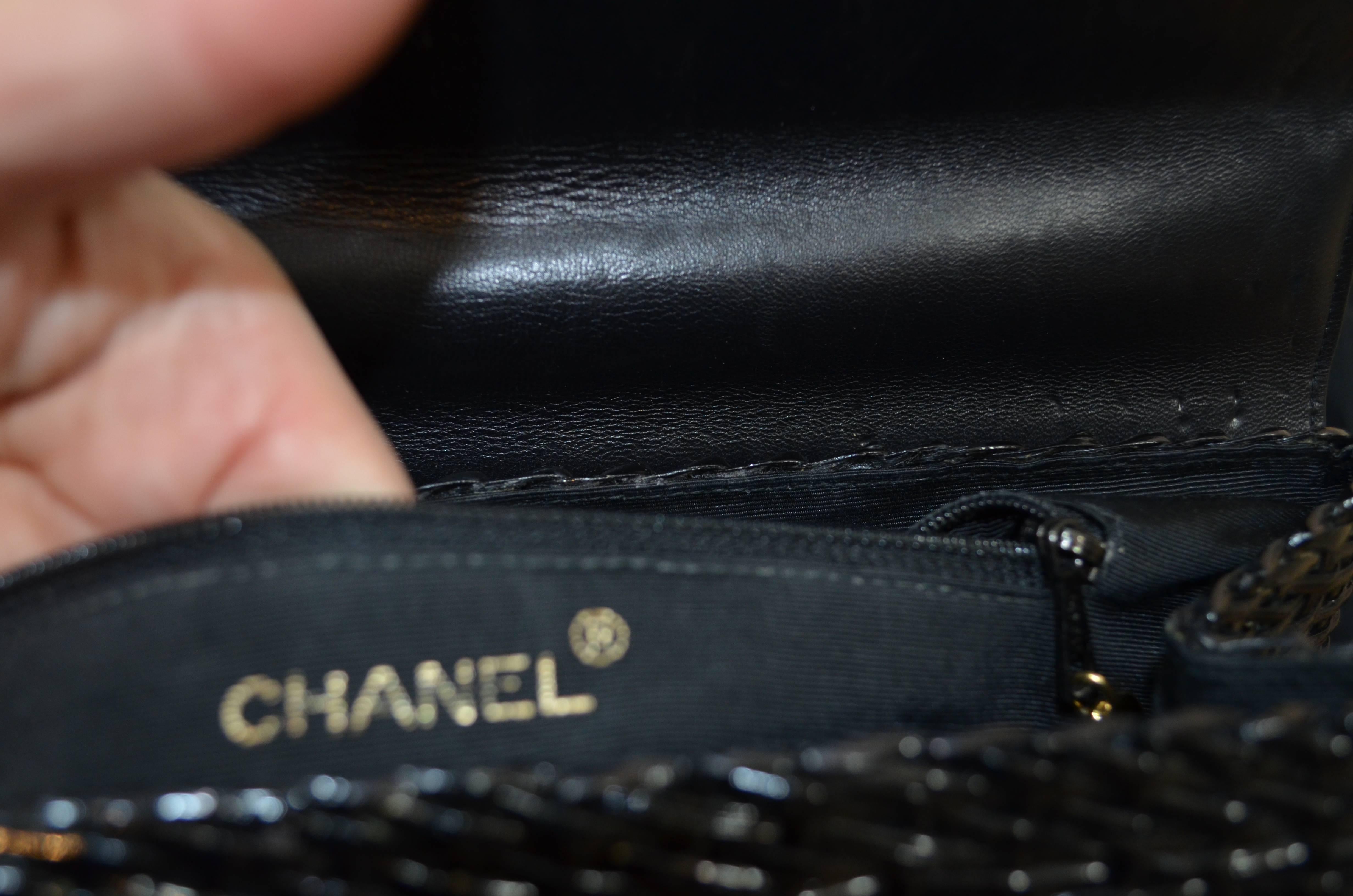 Rare Chanel Woven Wicker Handbag Tortoise CC Closure 1