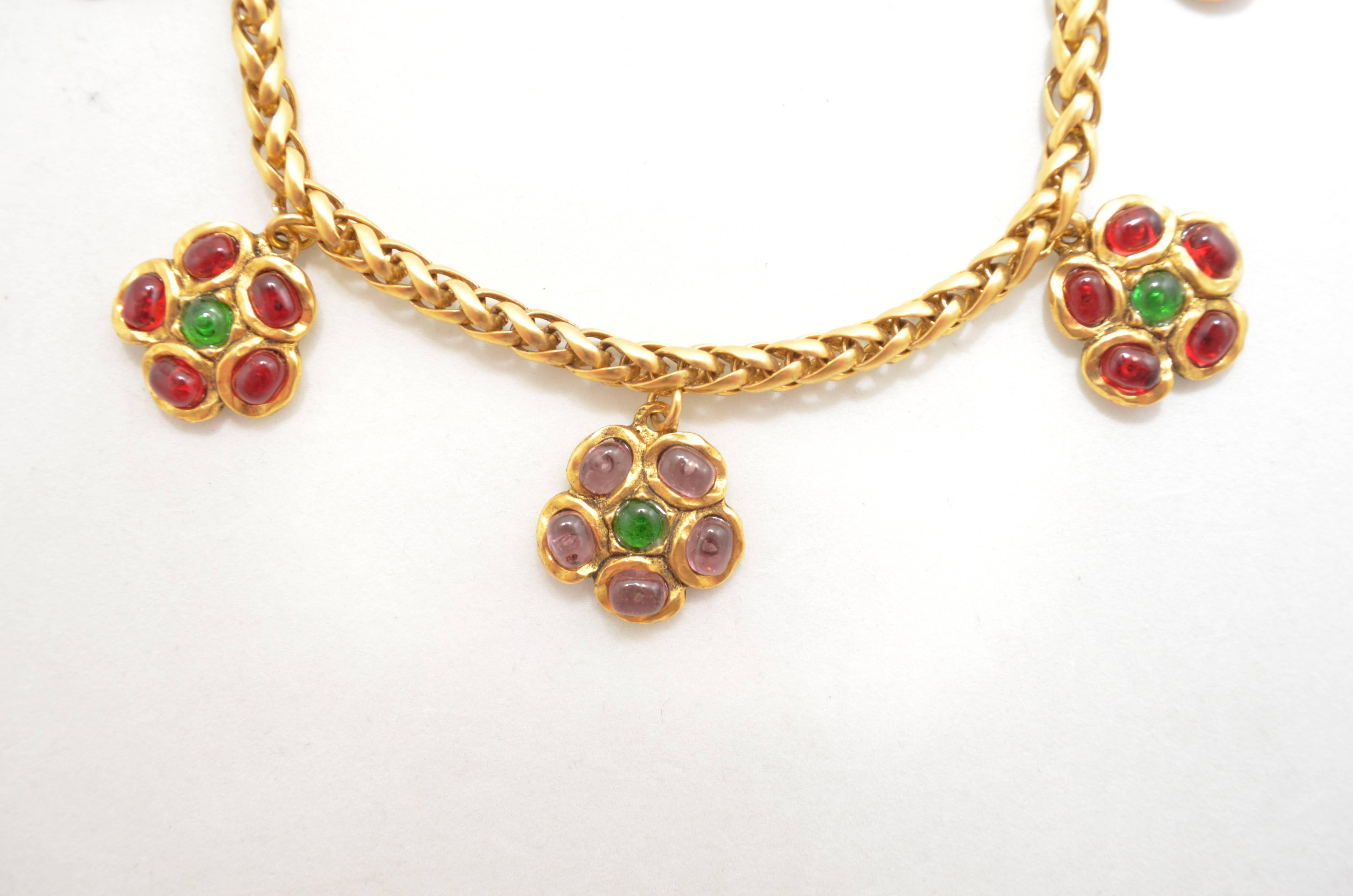 Chanel 1981 Gripoix Flower Necklace In Excellent Condition In Carmel, CA