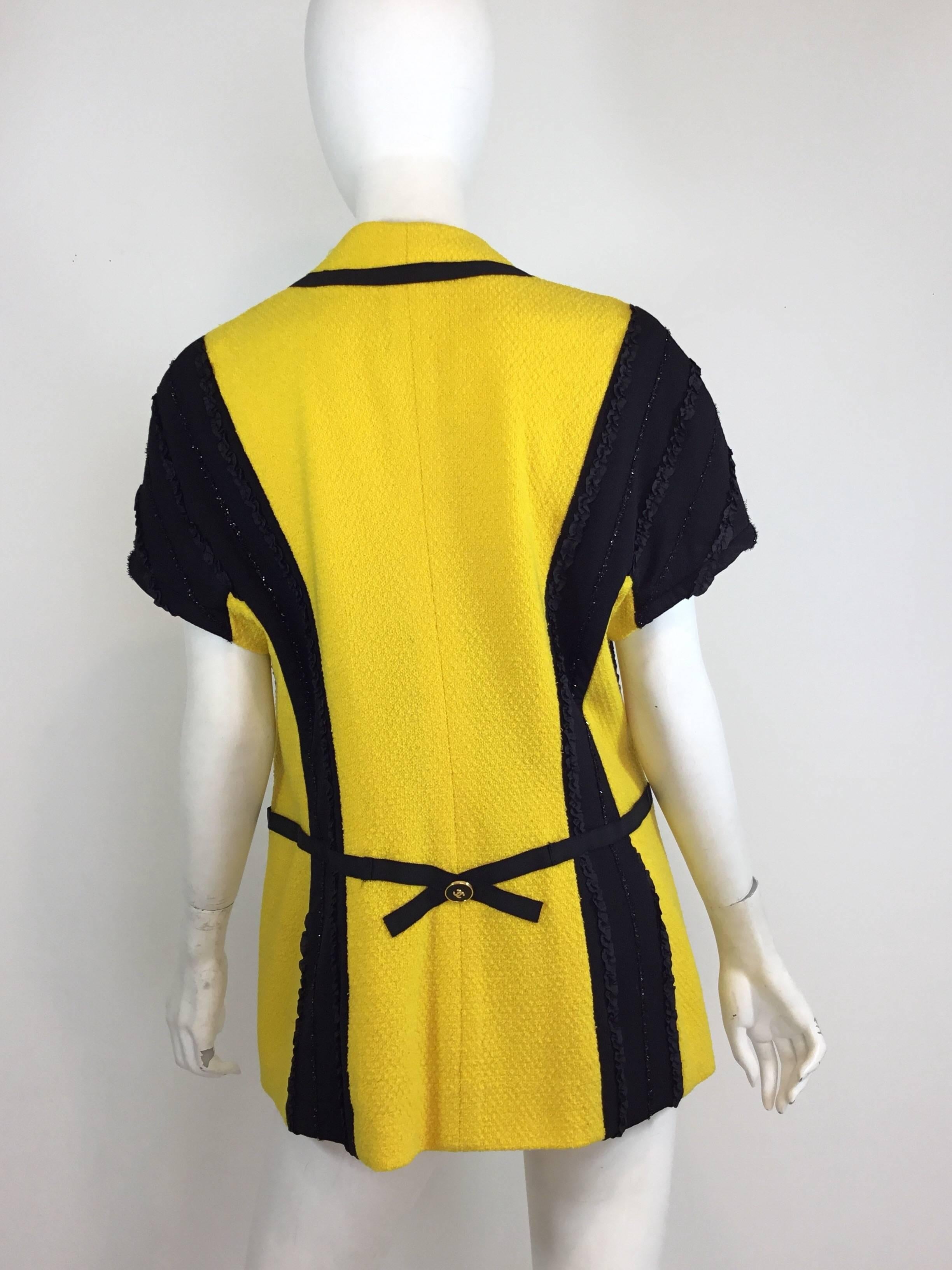 Yellow Chanel Collection 25 1980s Vintage Jacket Sz 48