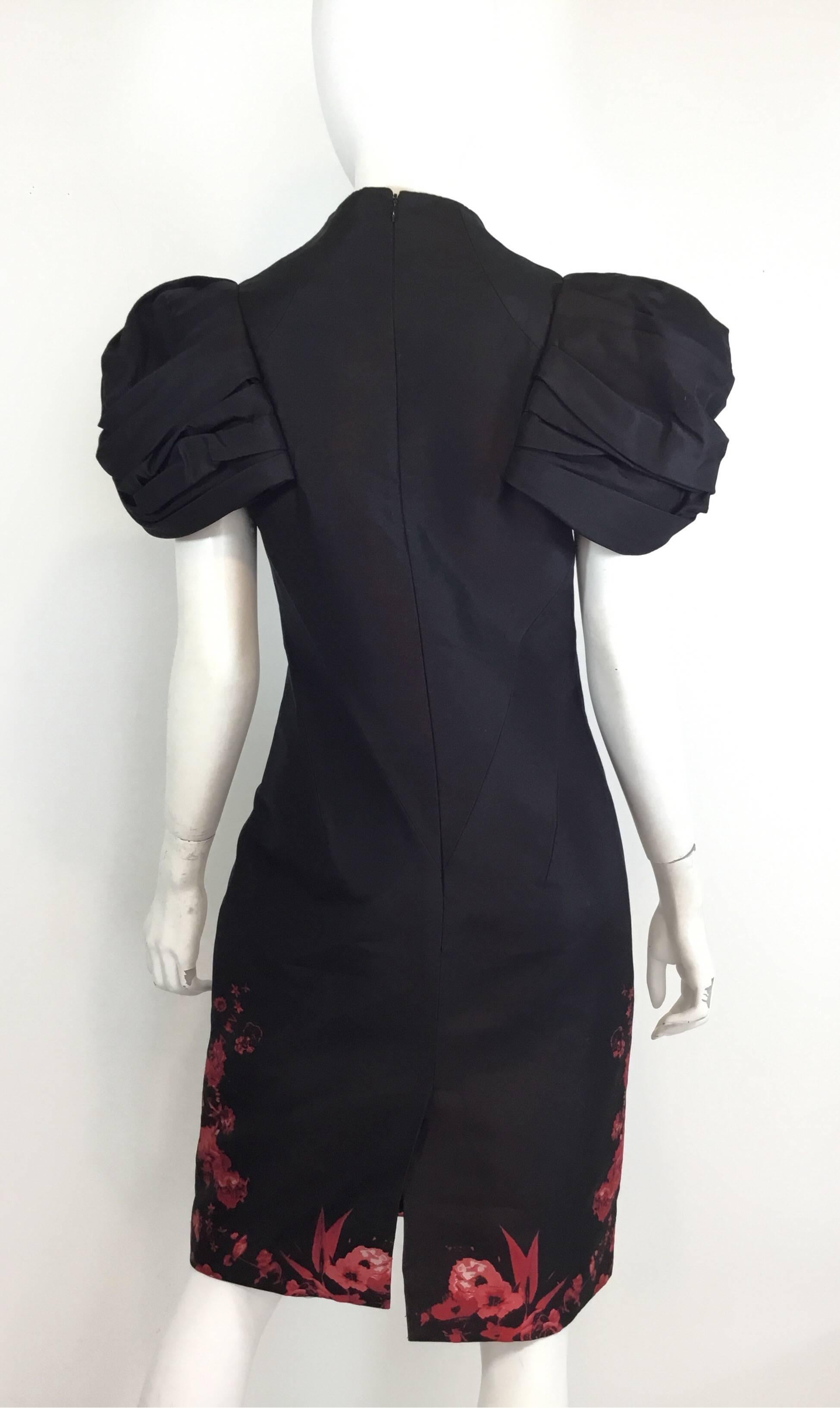 Alexander McQueen Silk Embroidered Knee-Length Wiggle Dress, Pre Fall 2009  In Excellent Condition For Sale In Carmel, CA